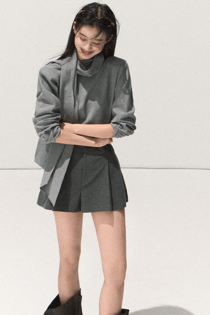 Intelligence Streamer Shoulder Padded Backless Top Shorts Set- Up