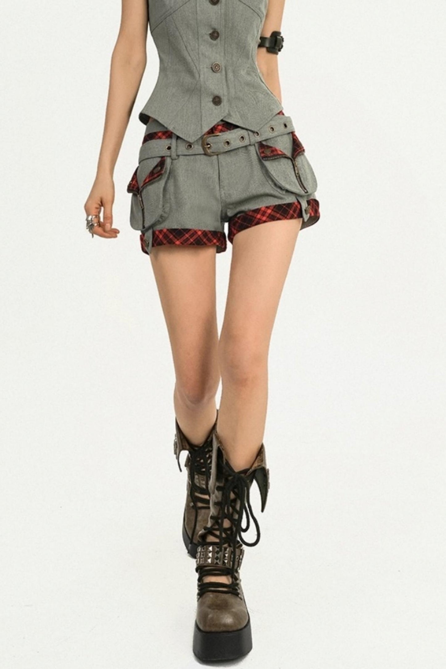 Original V-Neck Suit Shorts