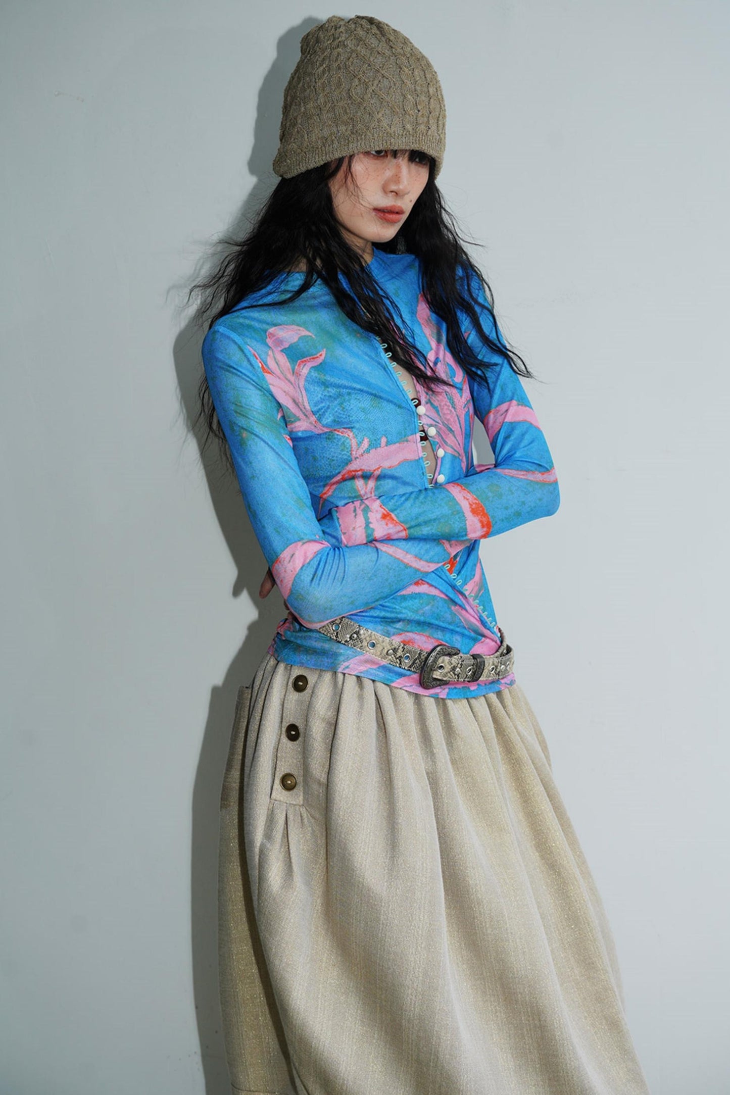 Chinese Mesh Cutout Long-Sleeved Top