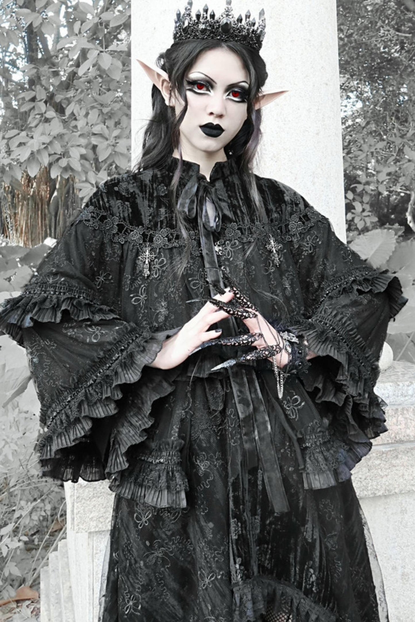 Gothic Dark Pattern Velvet Lace Cape