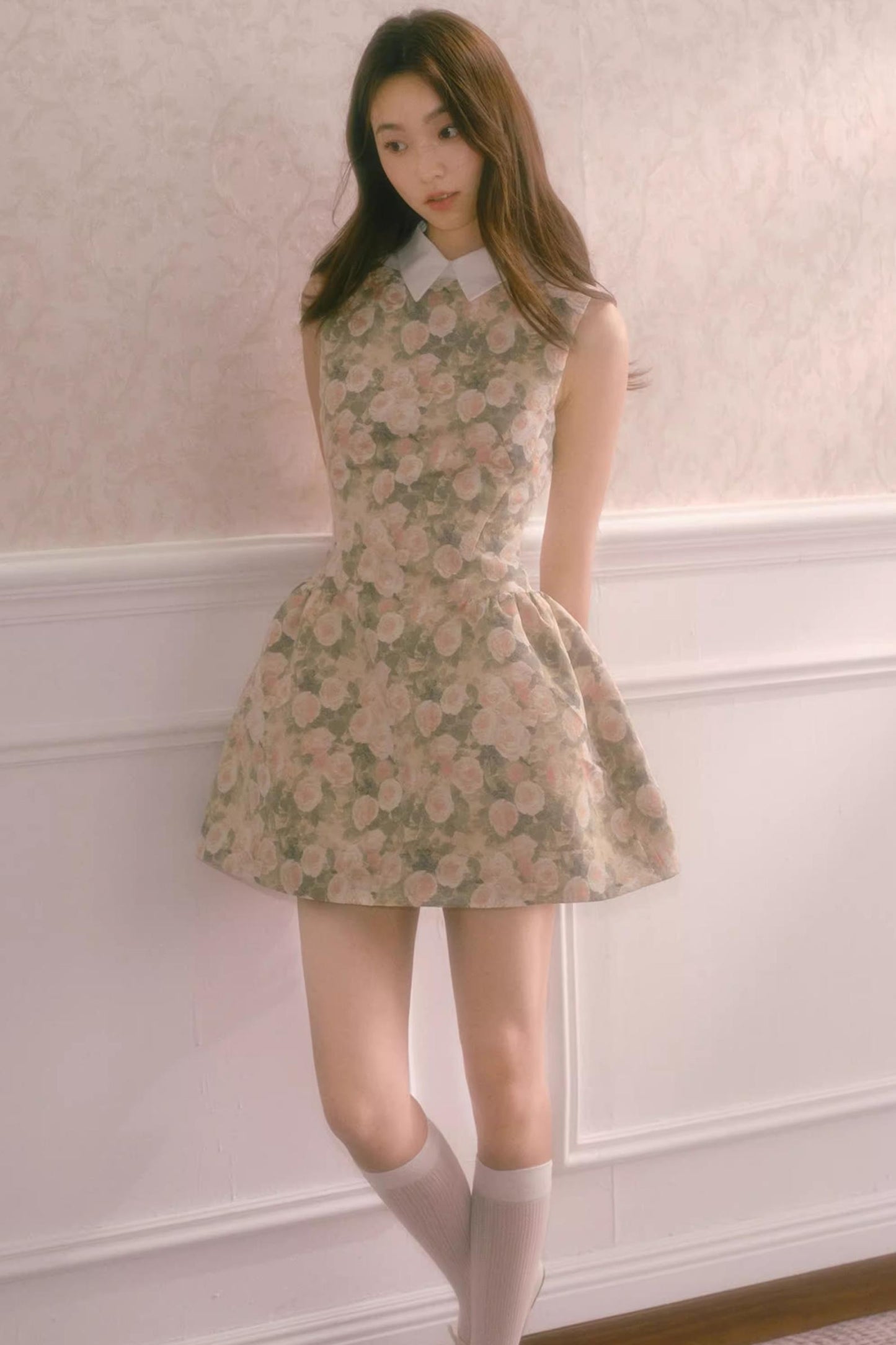 Rose Sleeveless Dress