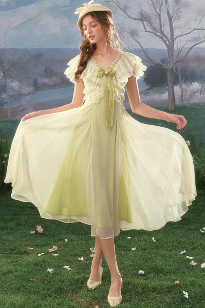 Spitzenkleid Grüne Fee