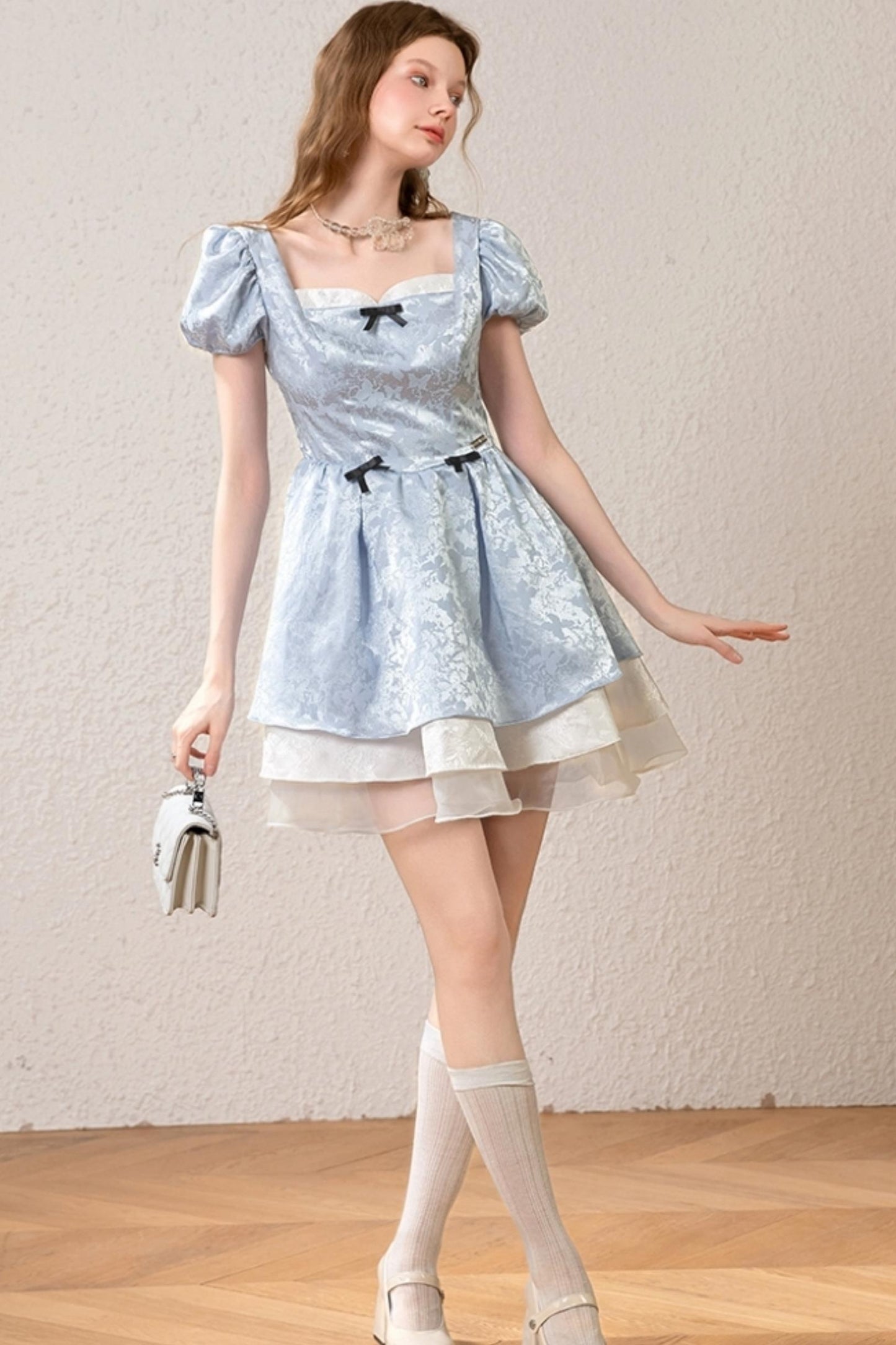 Princess Waist Bubble Sleeve Dress