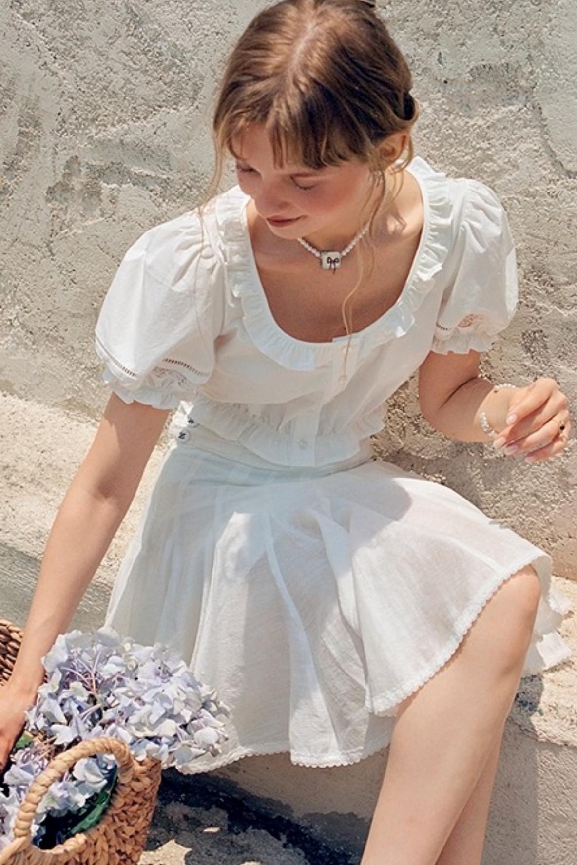 White Lace Square Collar Puff Sleeve Shirt
