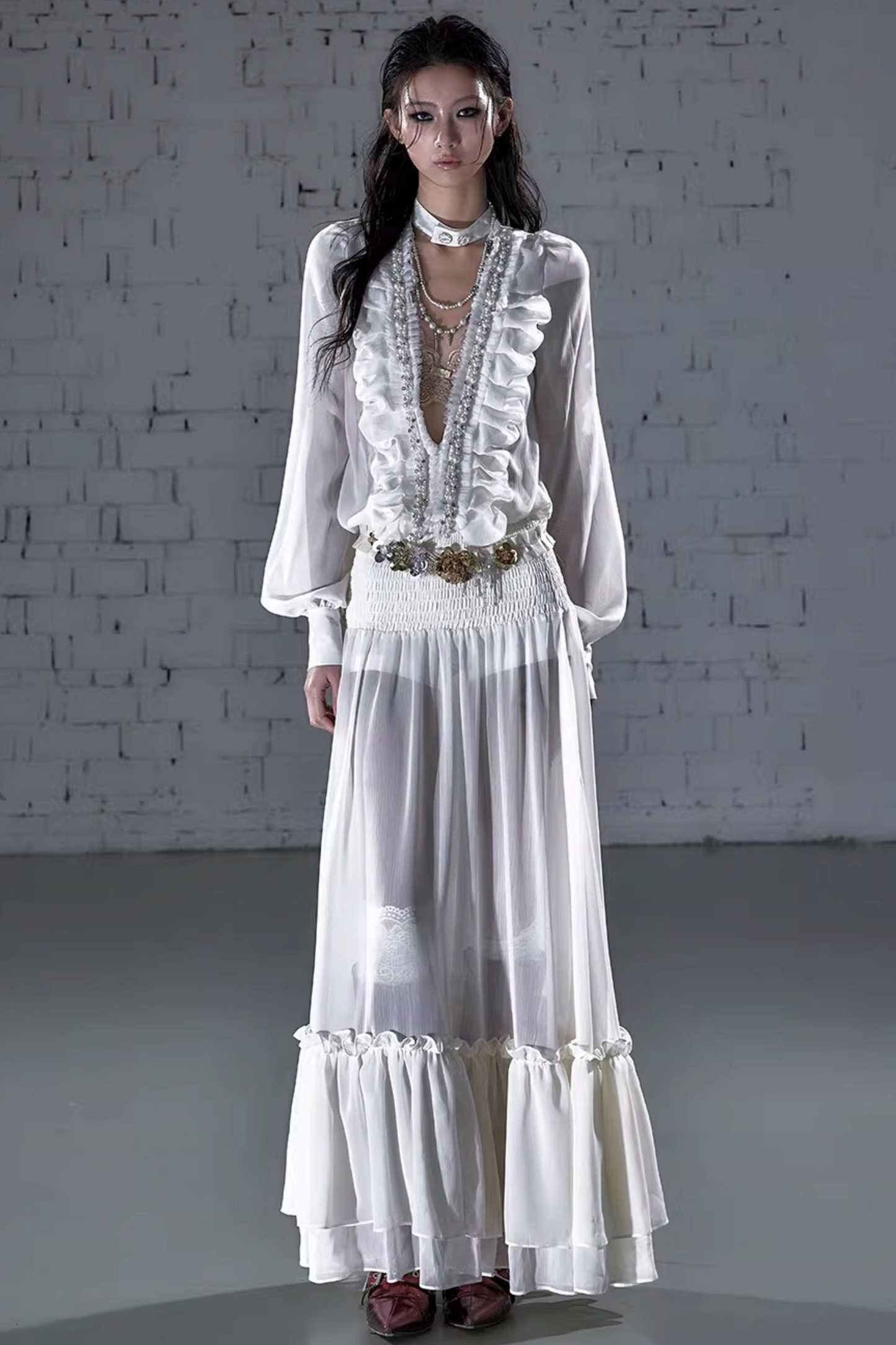 Modernes Palast-Chiffonkleid