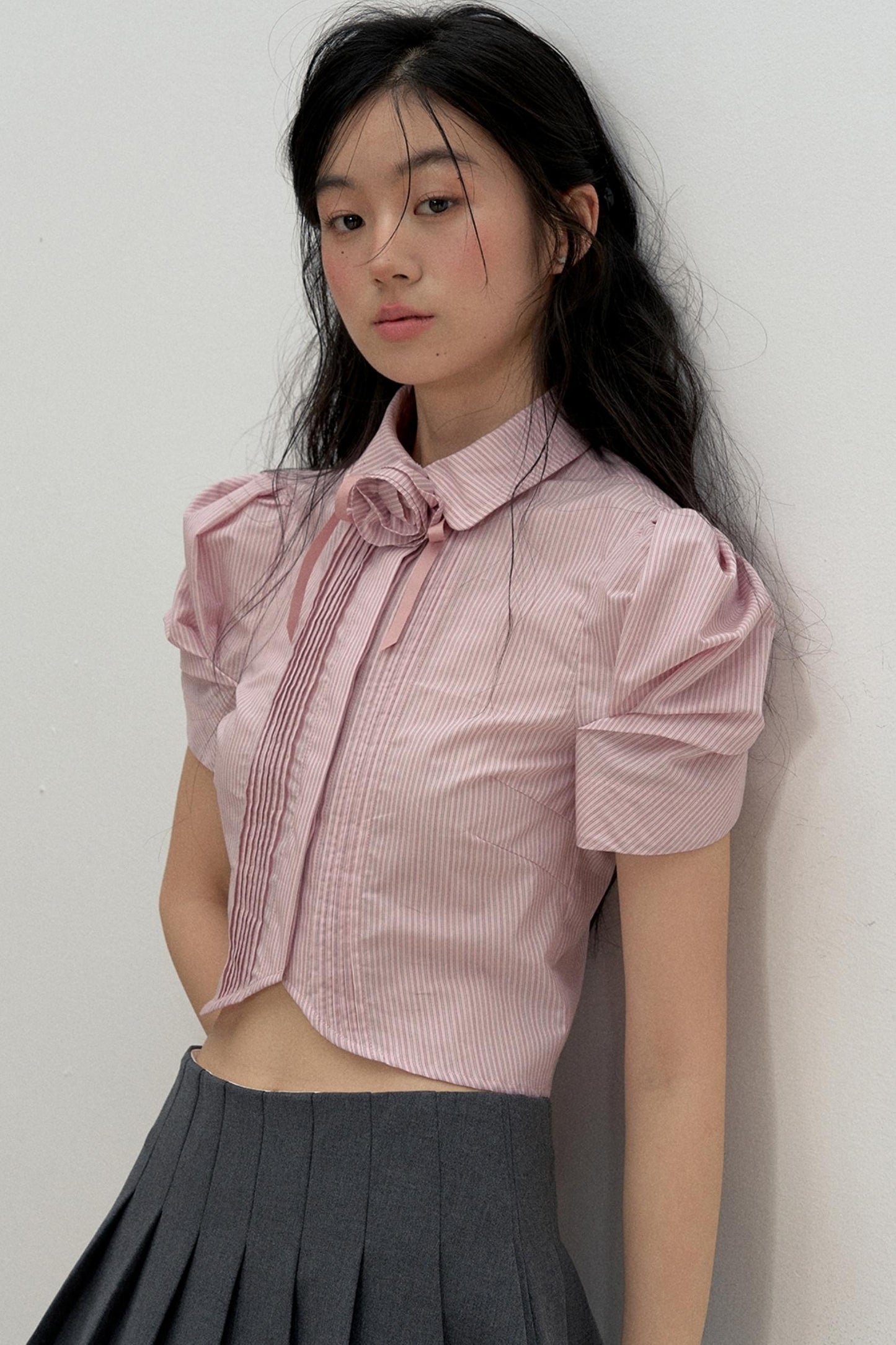 Vertical Stripe Bubble Sleeve Shirt