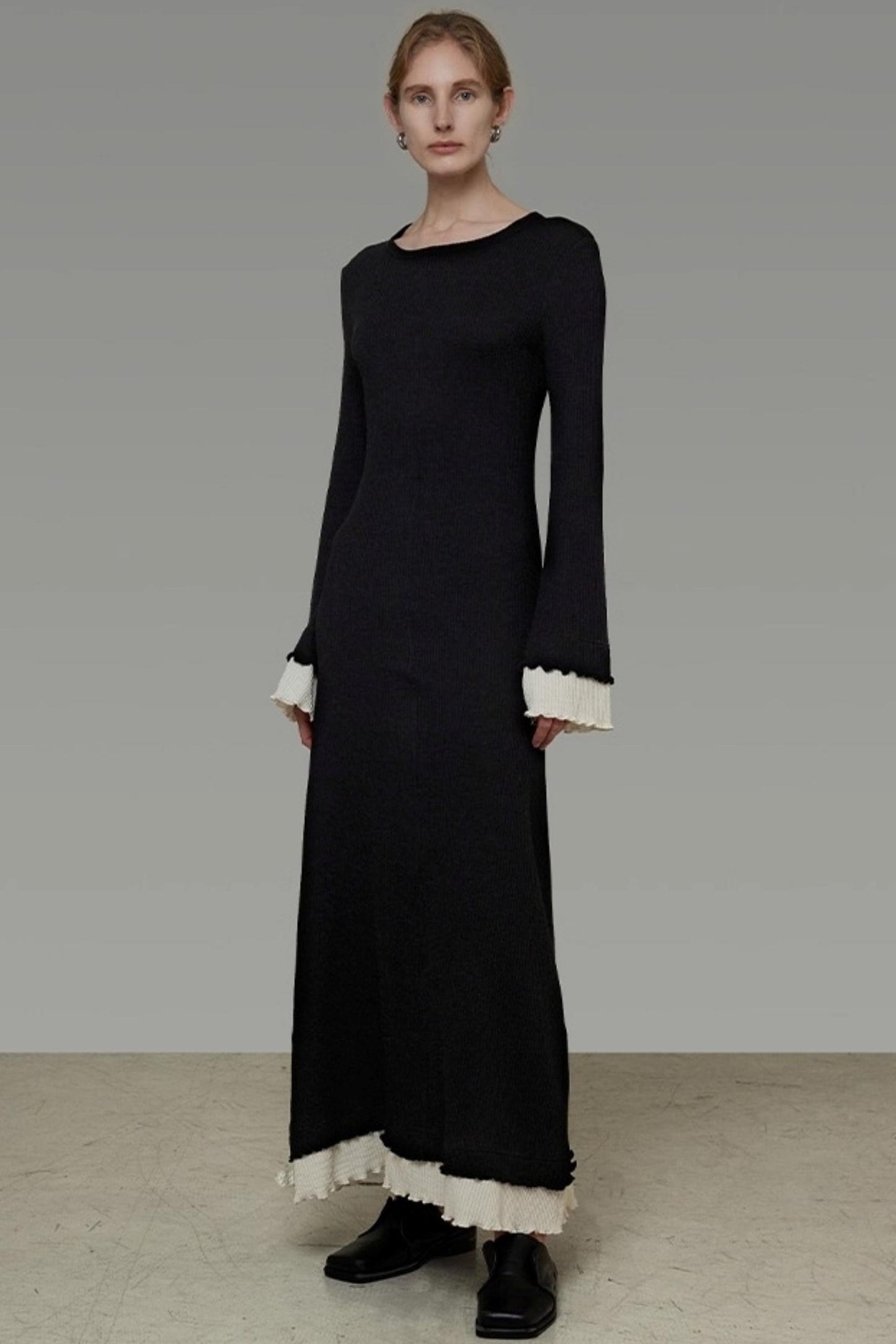 Flared Sleeve Slimming Dress