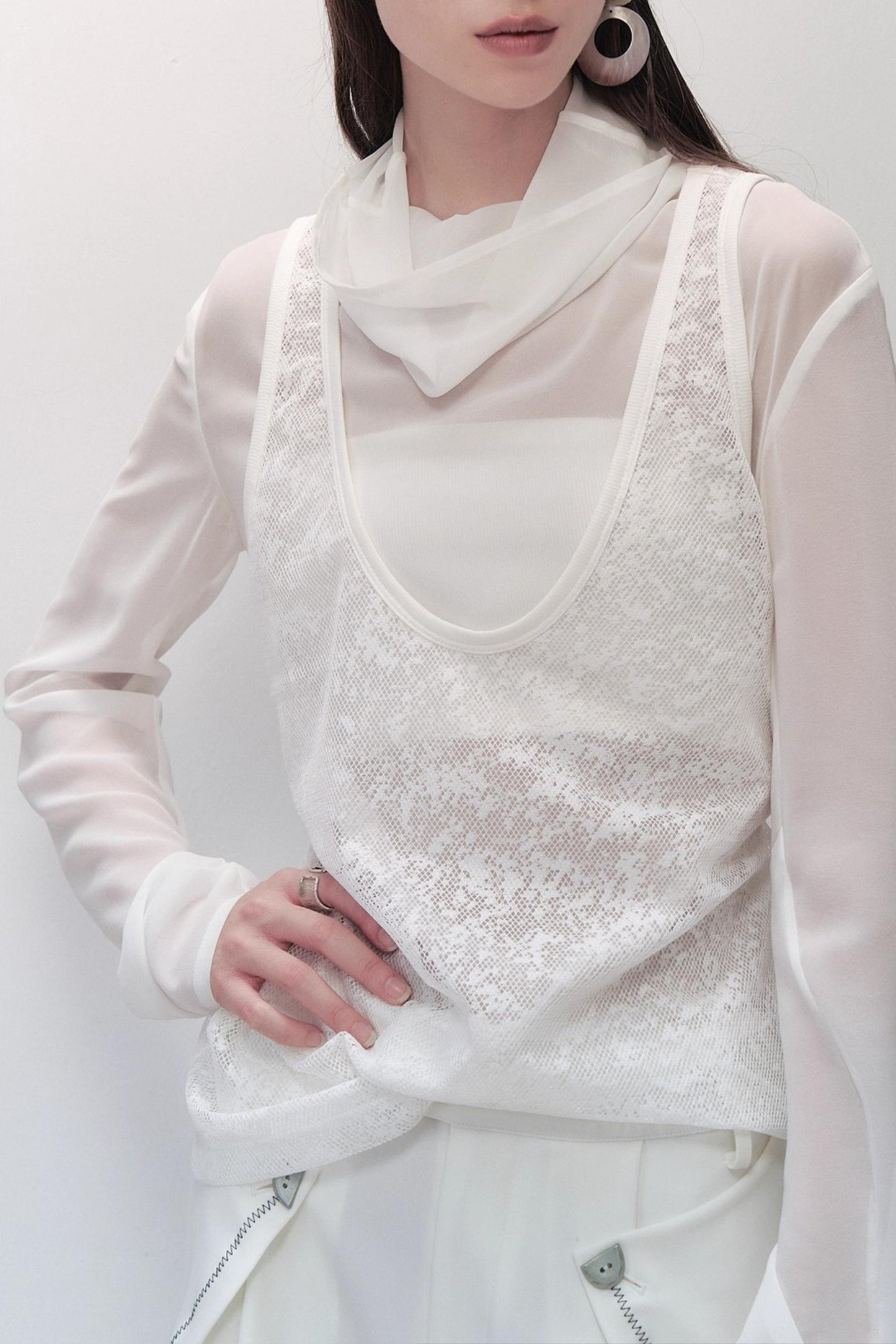 Lace Sleeveless Vest