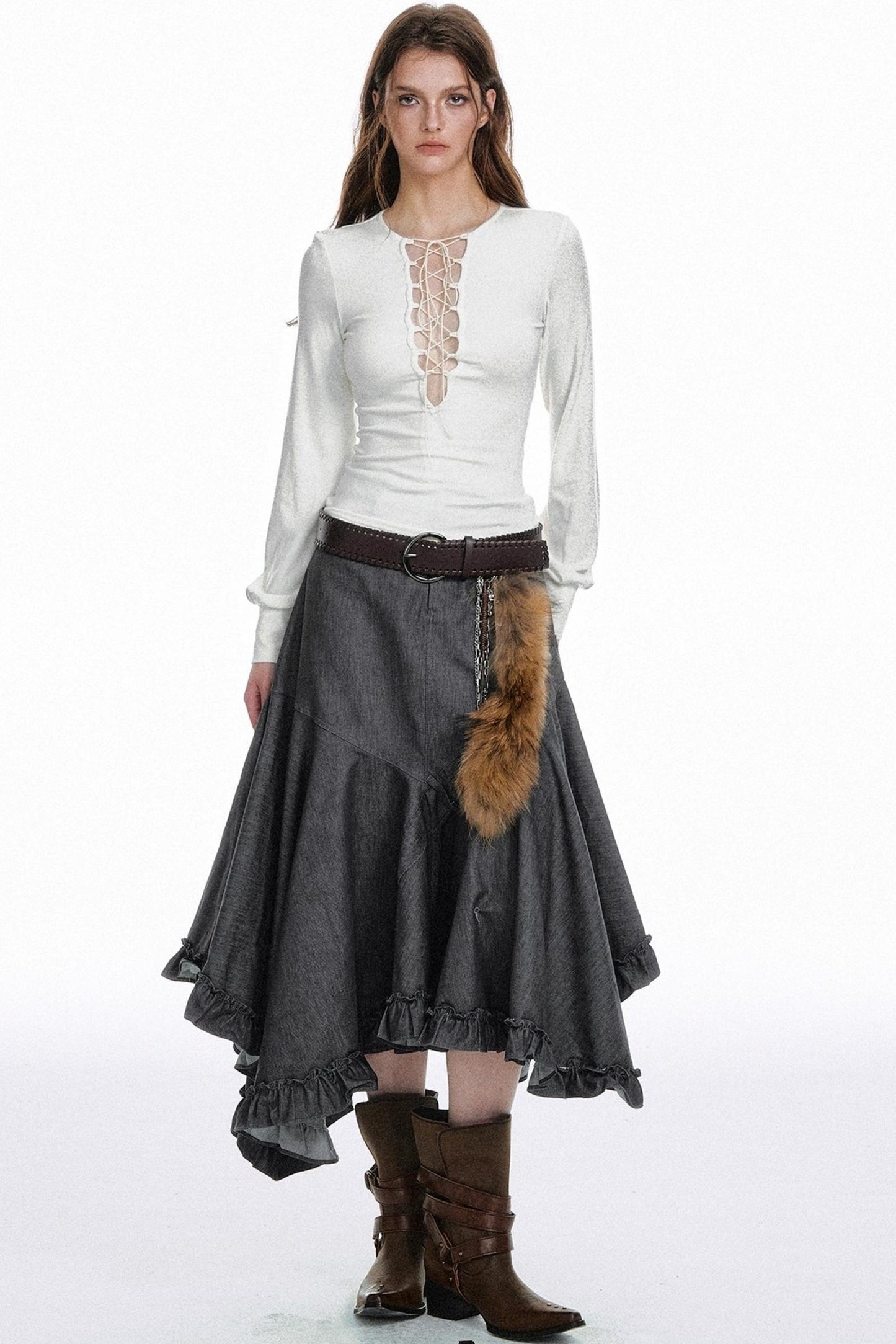 Strap Cut-Out Slim Sleeve T-Shirt