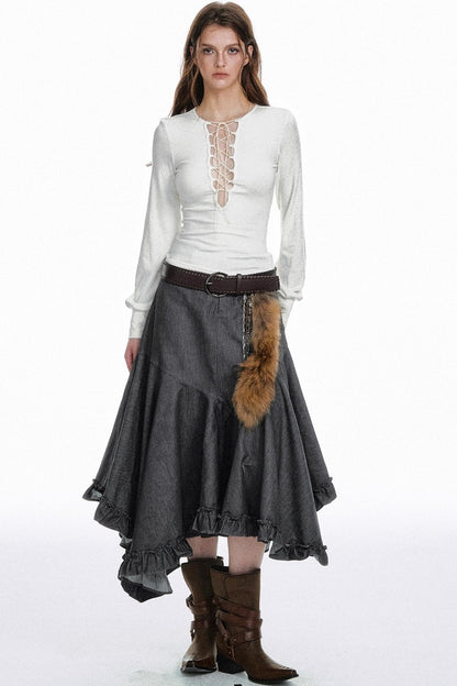 Strap Cut-Out Slim Sleeve T-Shirt