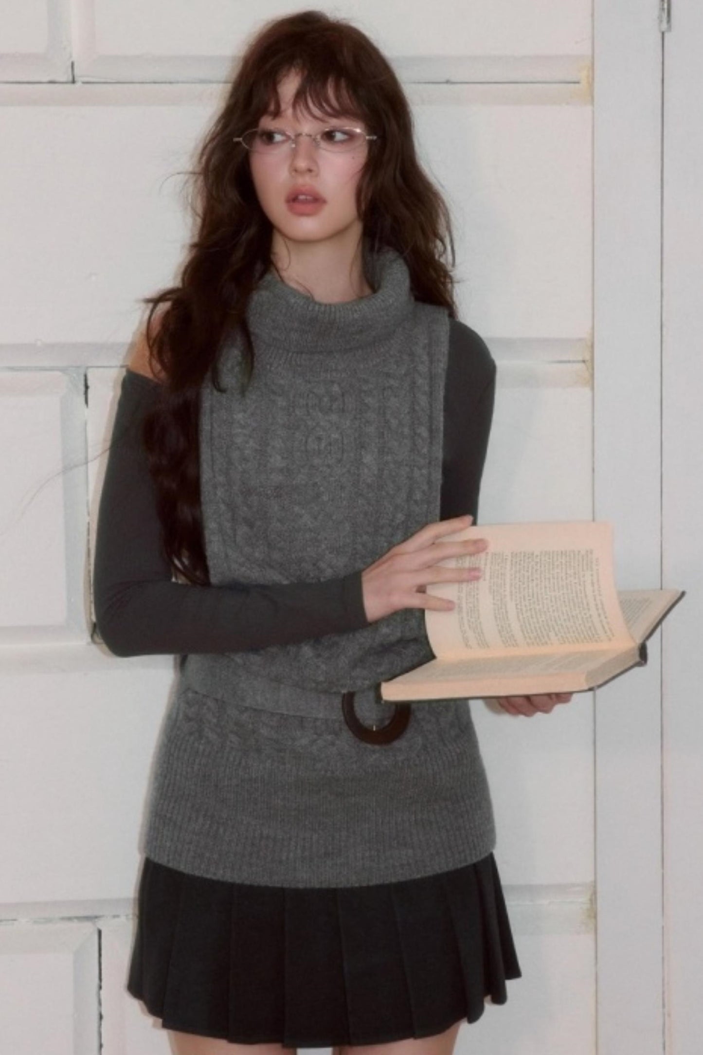 Turtleneck Sleeveless Sweater Vest