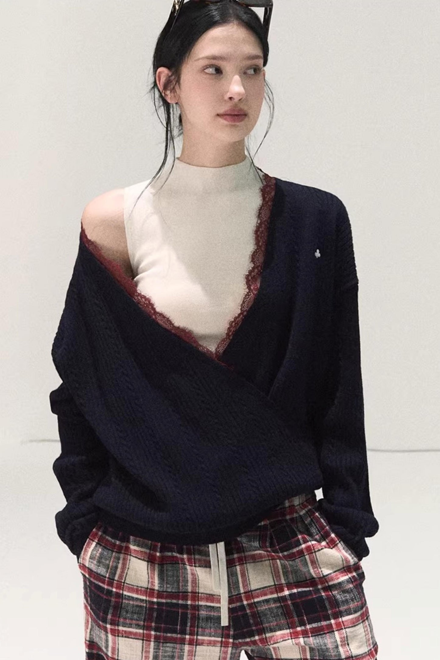 Silk-Gloss Wool Lace Sweater Set-Up