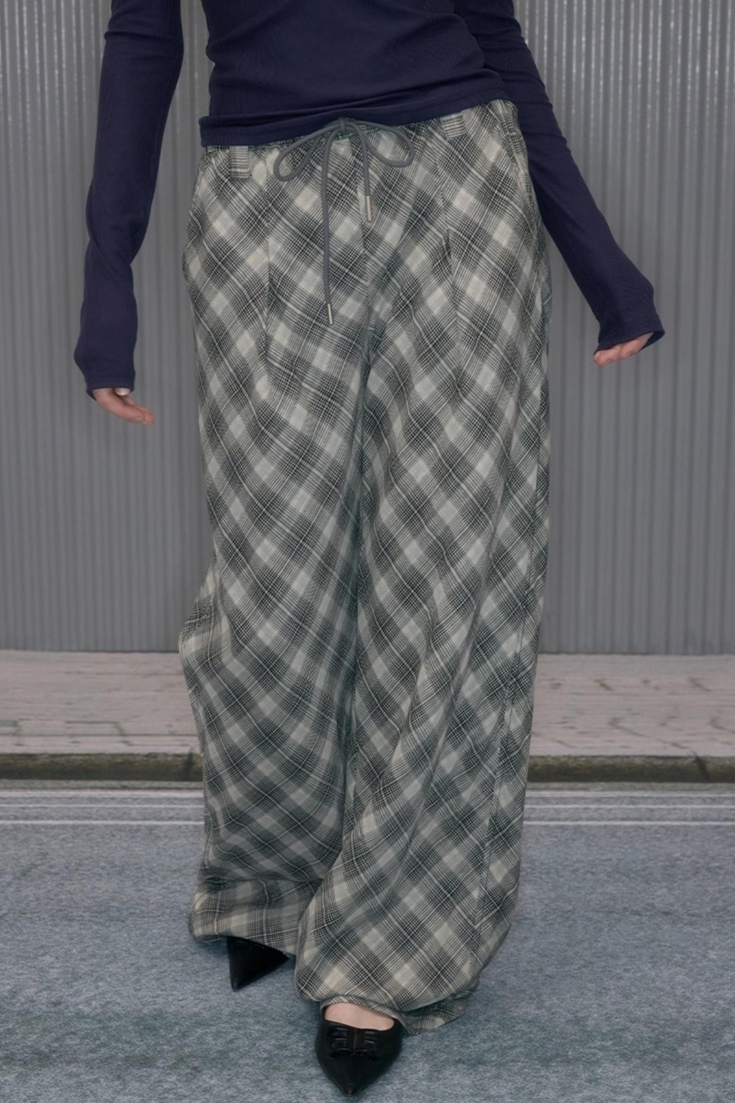 Vintage Plaid Straight Slacks