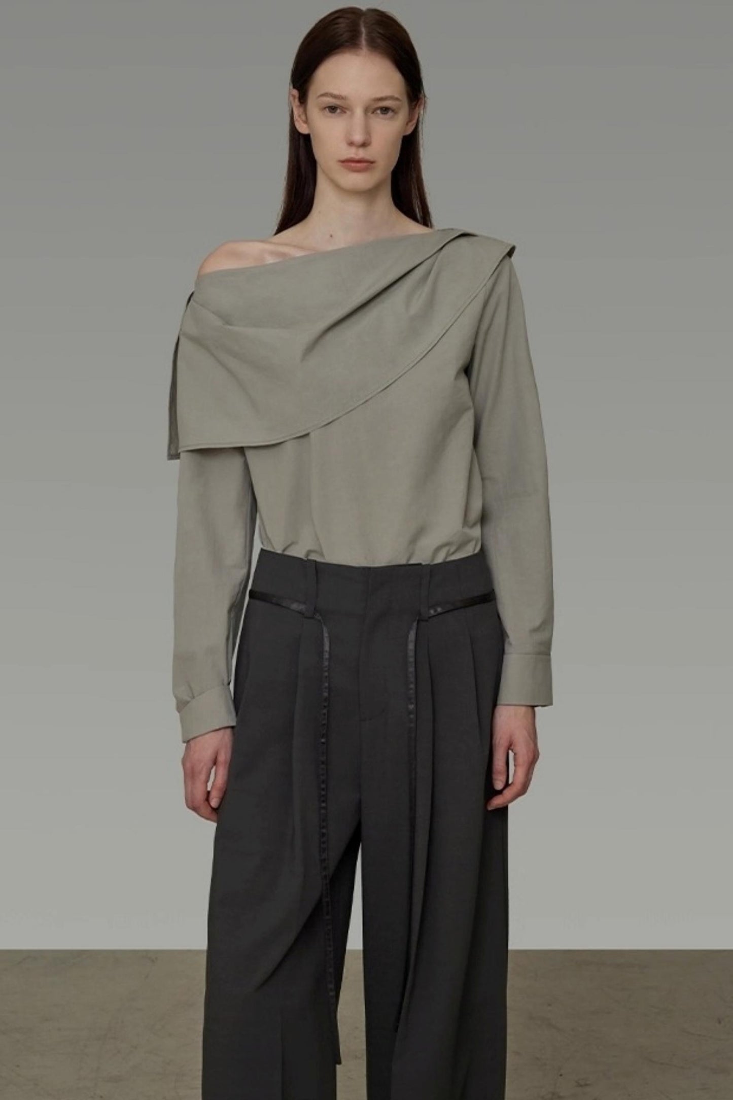 Double-Neck Slanted Shoulder Shirt