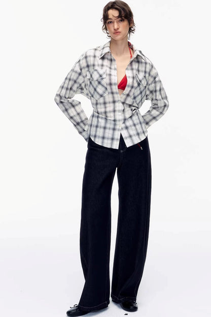 Pose Silhouette Plaid Shirt