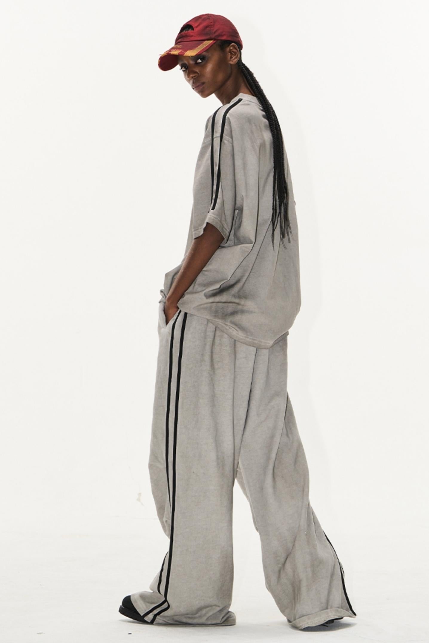 Sport Badge Cotton Pleat Pants