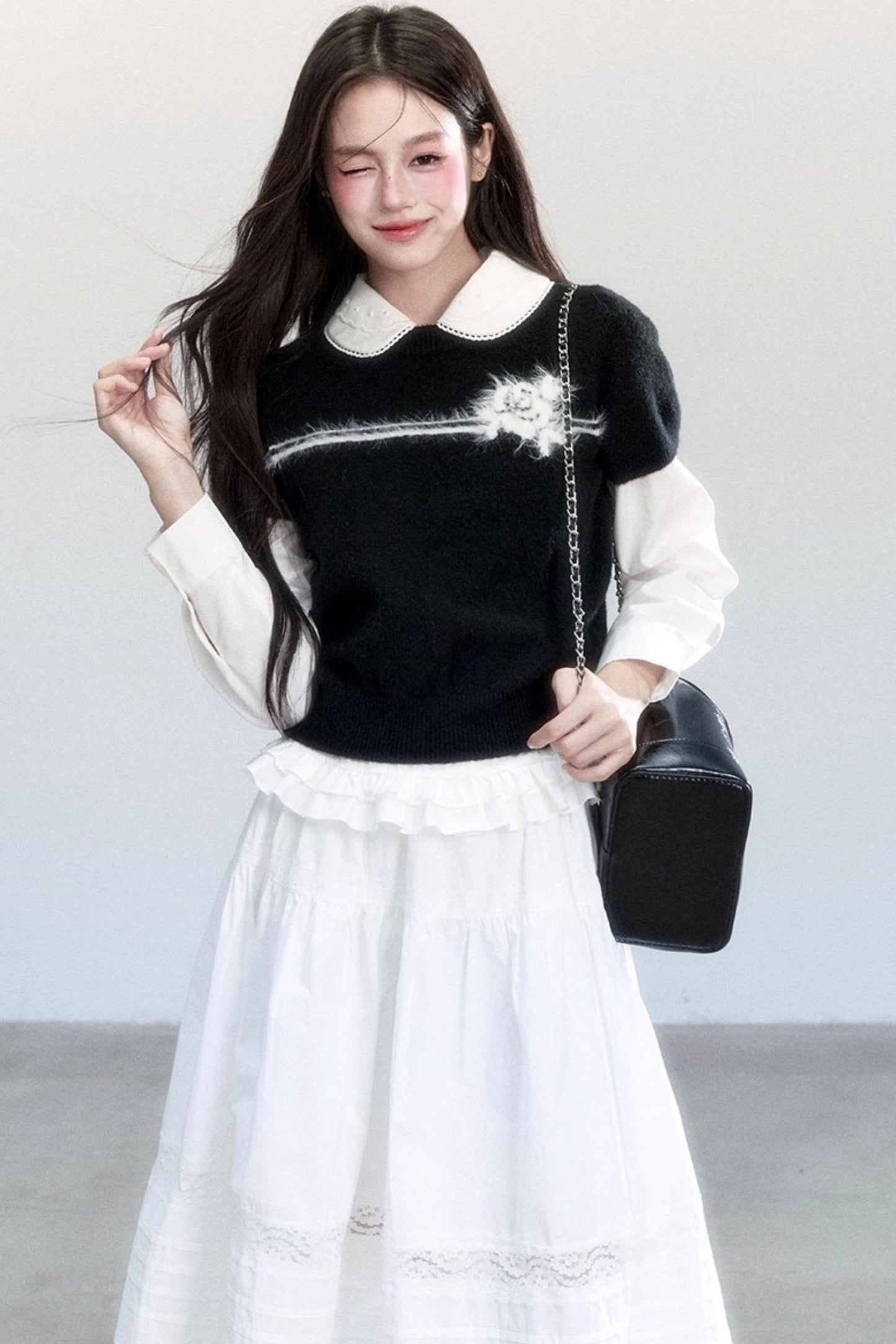 Flower Knitted Short-Sleeved Top