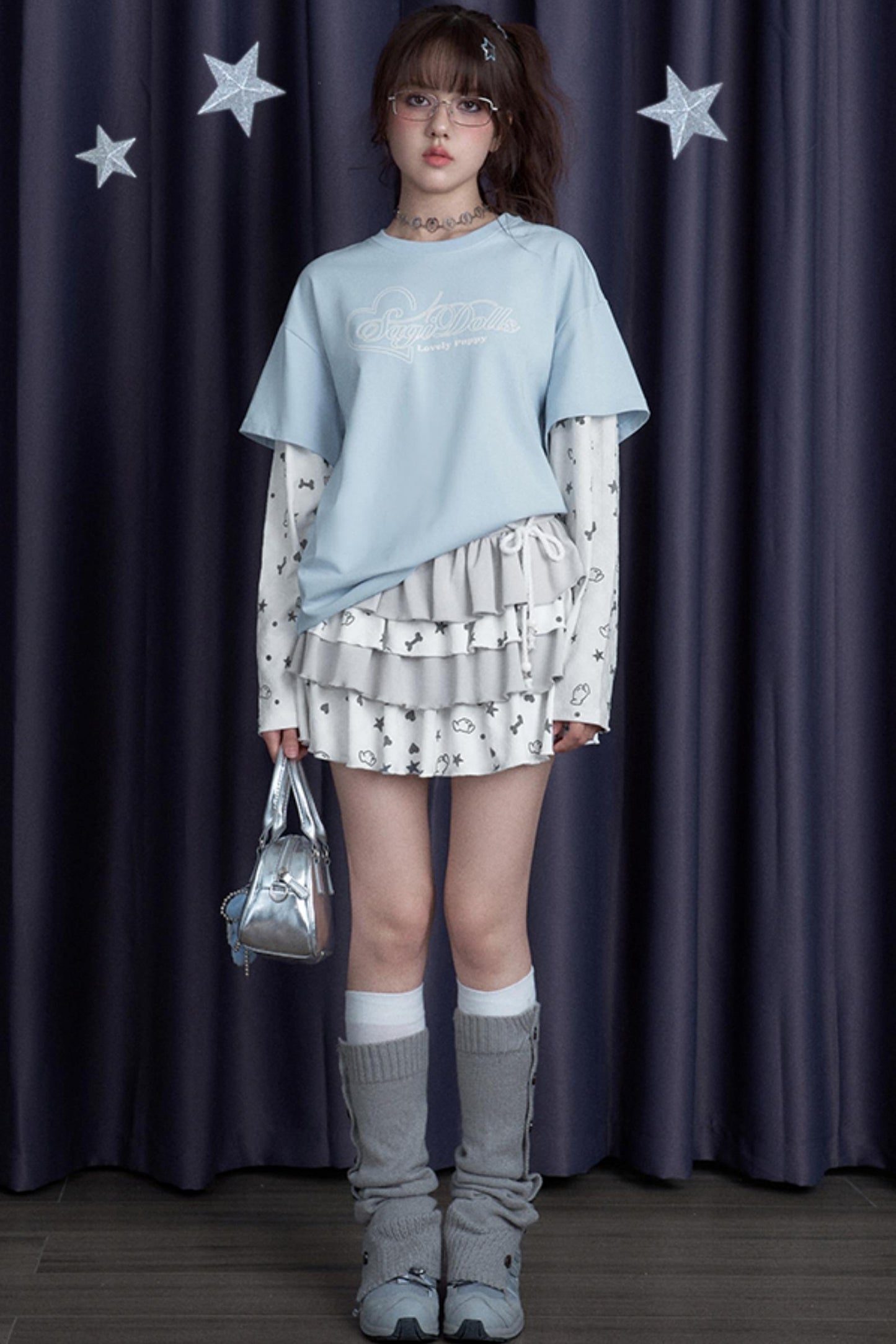 Chic Gray & White Skirt