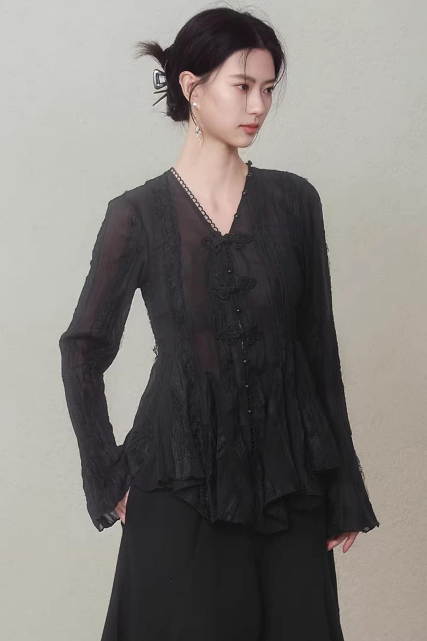 Misty Black New Chinese Top