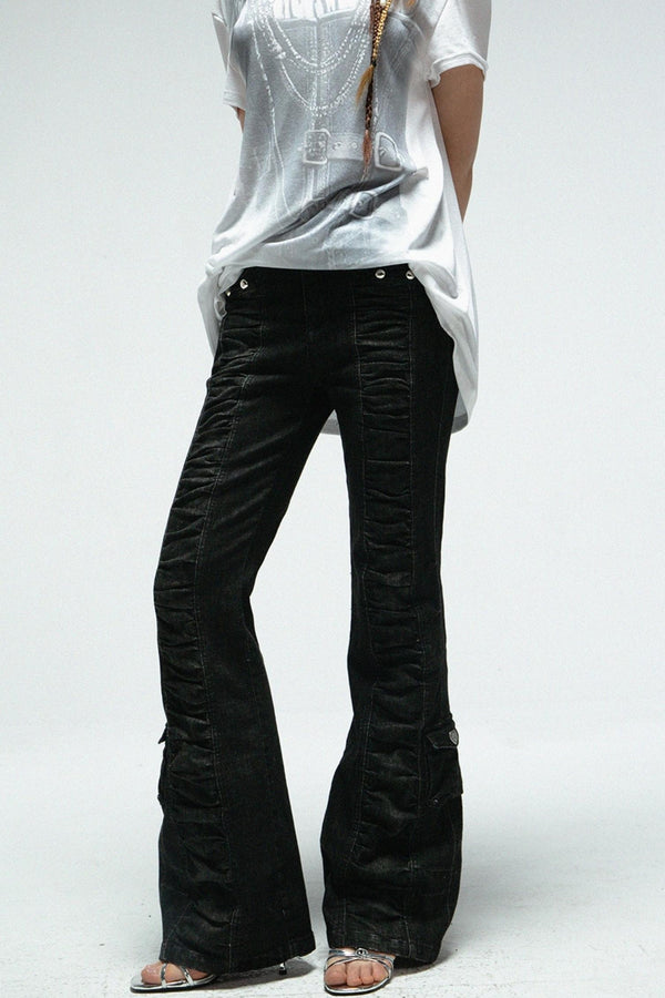 Chic Pleated Flare Jeans