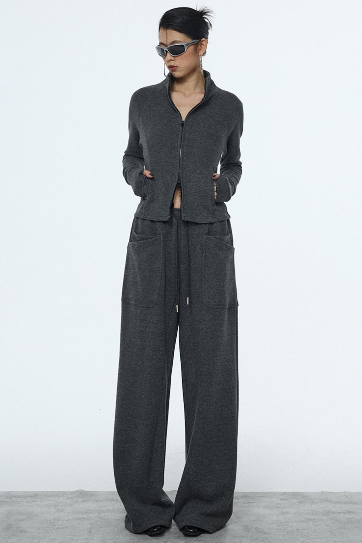Gray Zipper Slim-Fit Top & Pants Set-Up