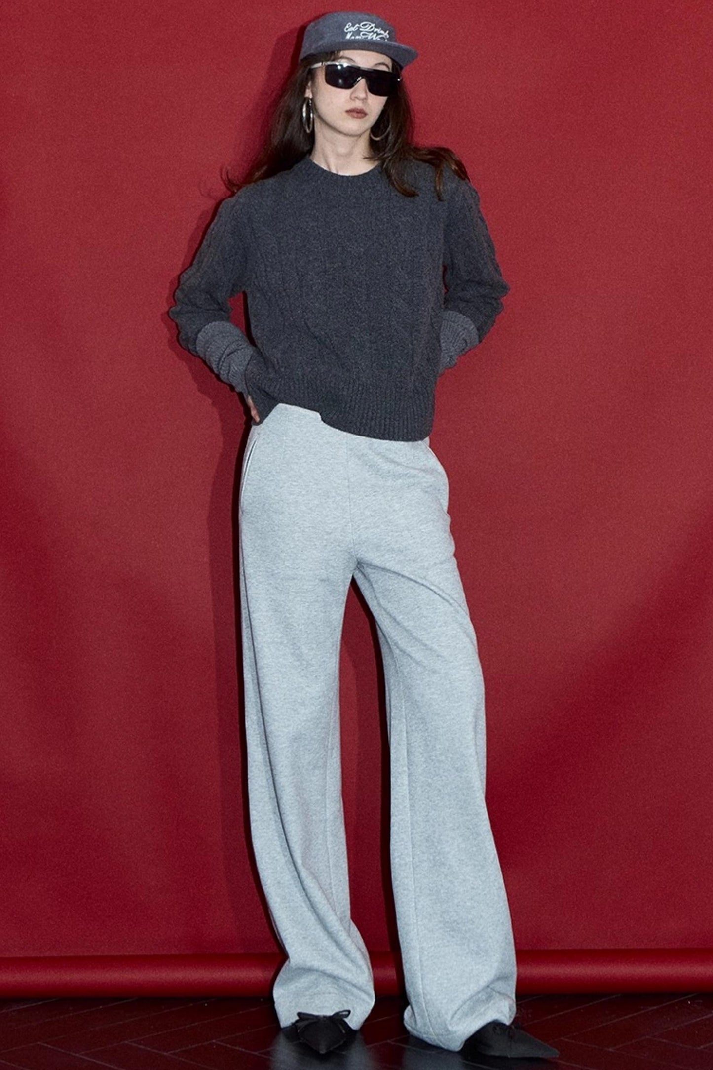 Solid V-Waist Fleece Pants