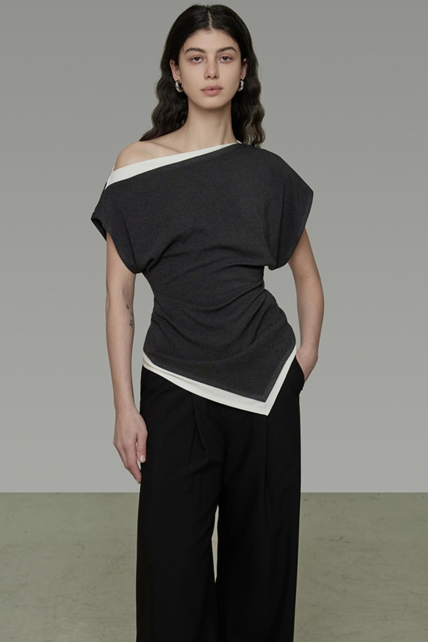 Irregular Hem Strapless Knit Top