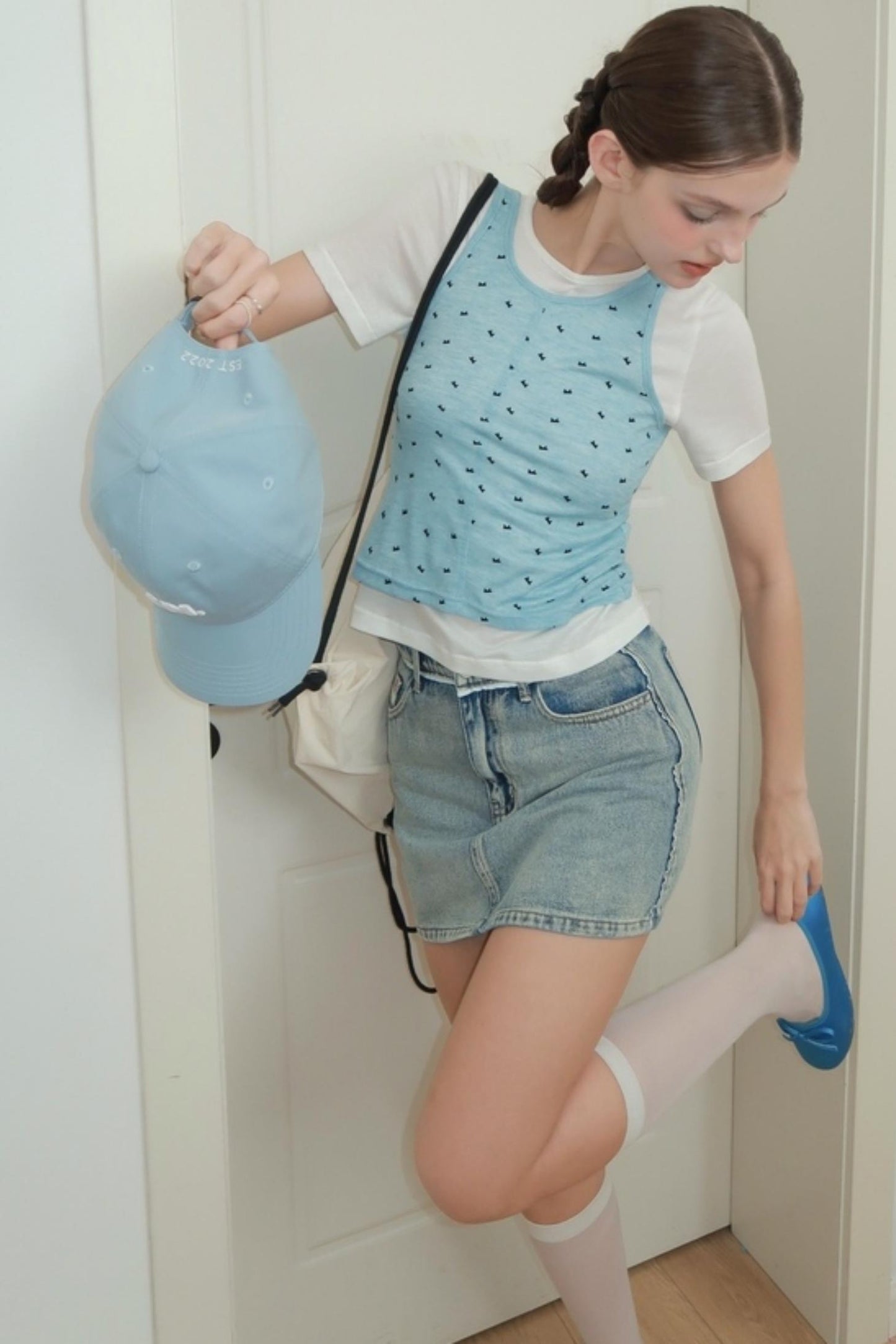 Face-Slimming Duckbill Cap