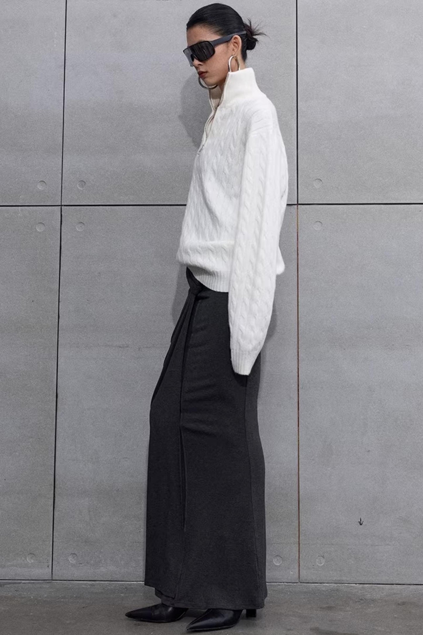 Three-Dimensional Cable Knit Sweater