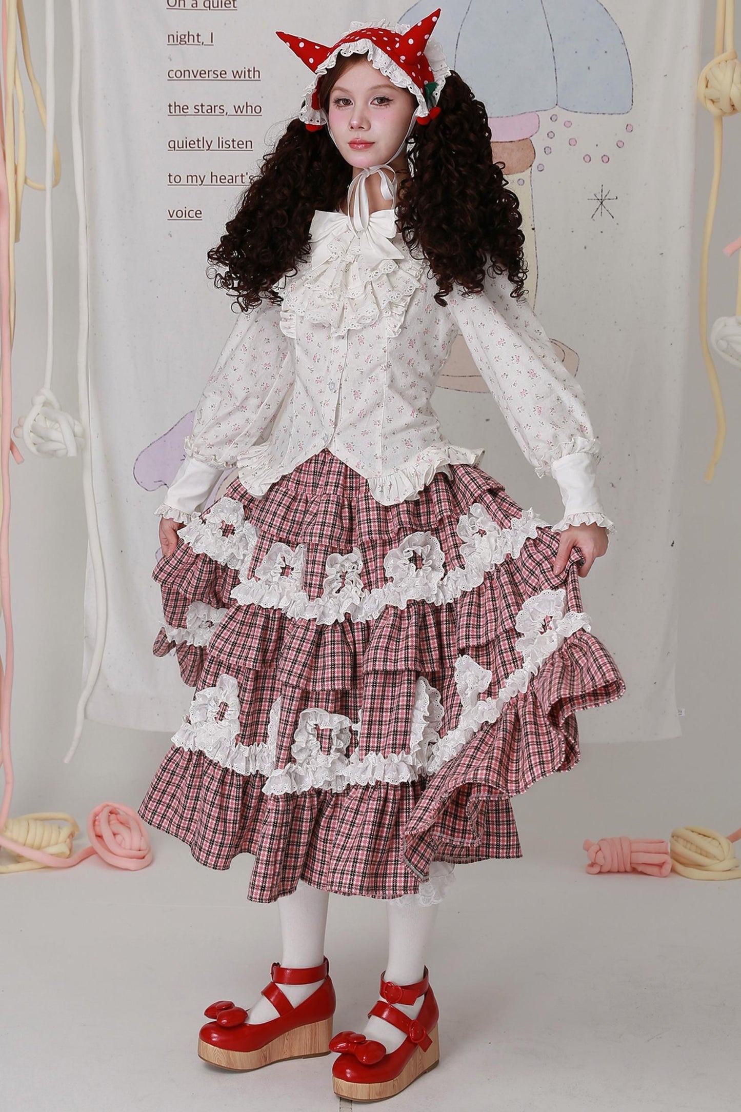 Retro Cute White Floral Top & Scarf Set