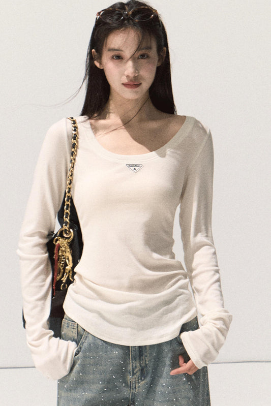 Skin Emotion Long-Sleeved Knitted Sweater
