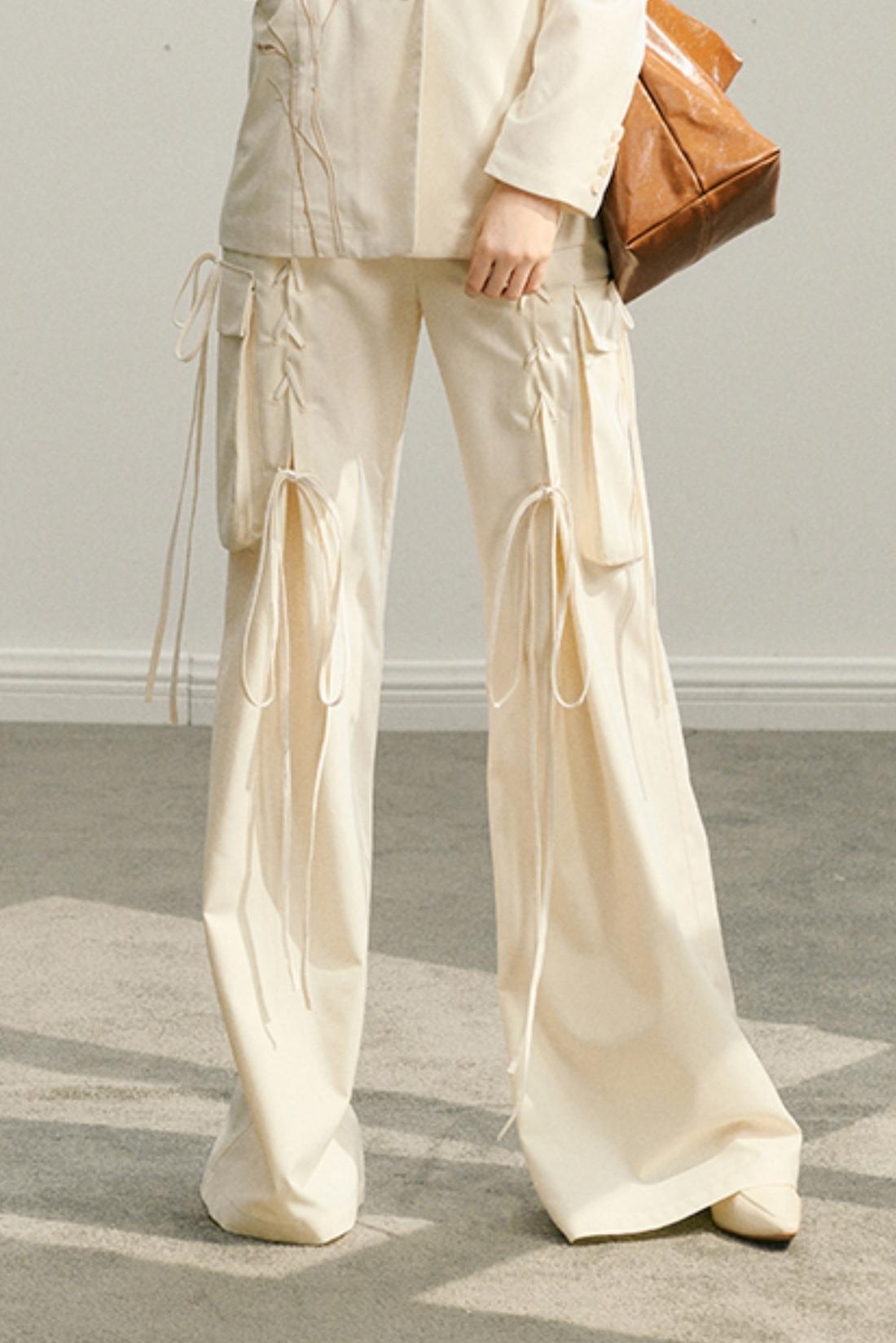 Flabby Leg-Length Strappy Pants