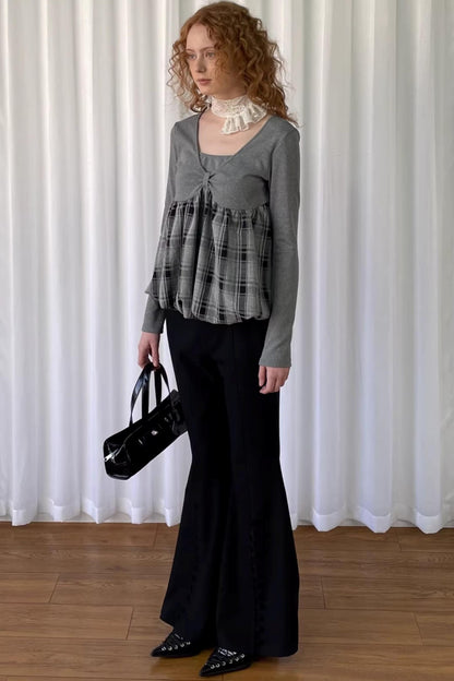 Graues Strickoberteil mit Karomuster
