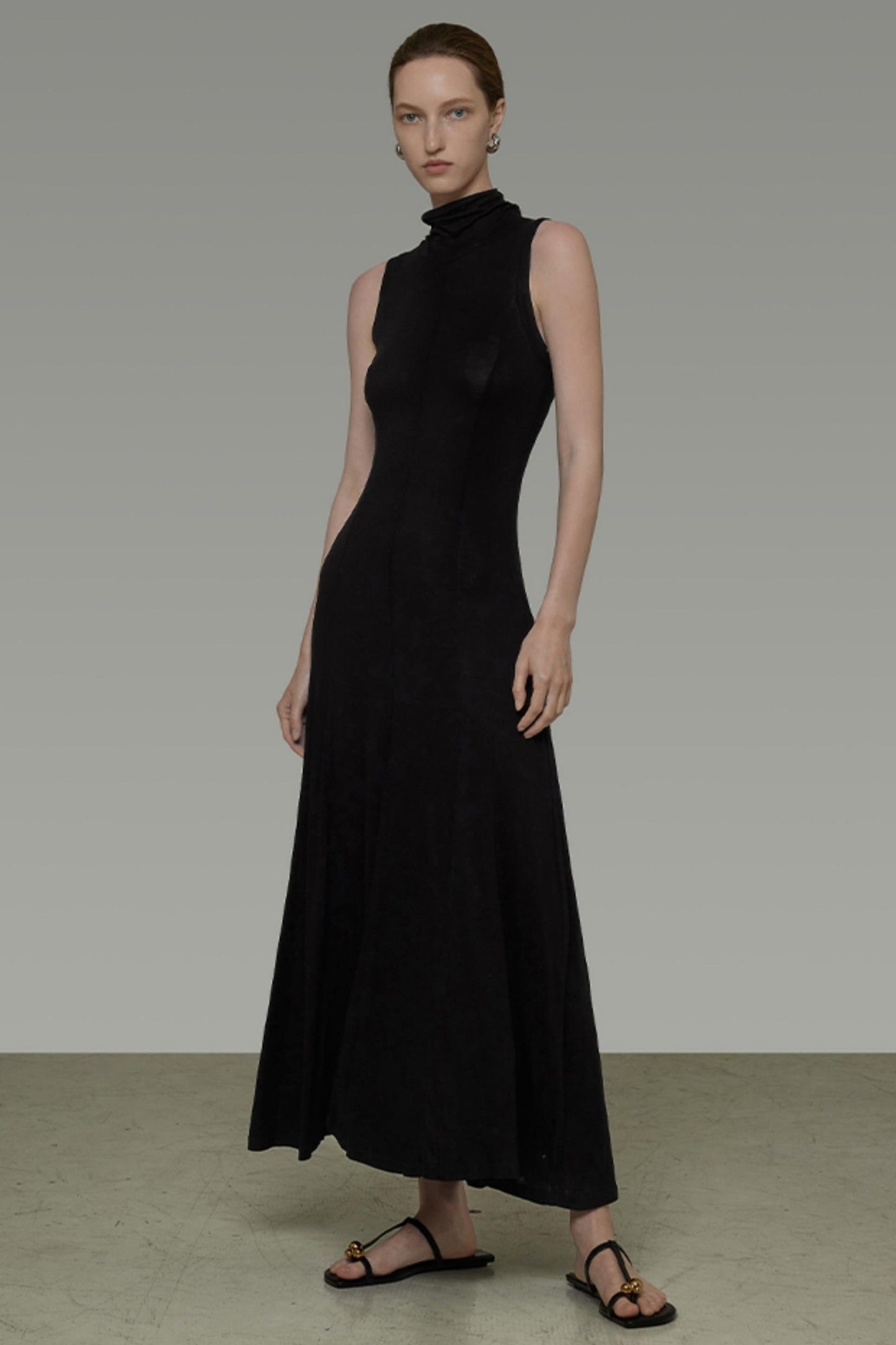 Sleek Strapless Midi Dress