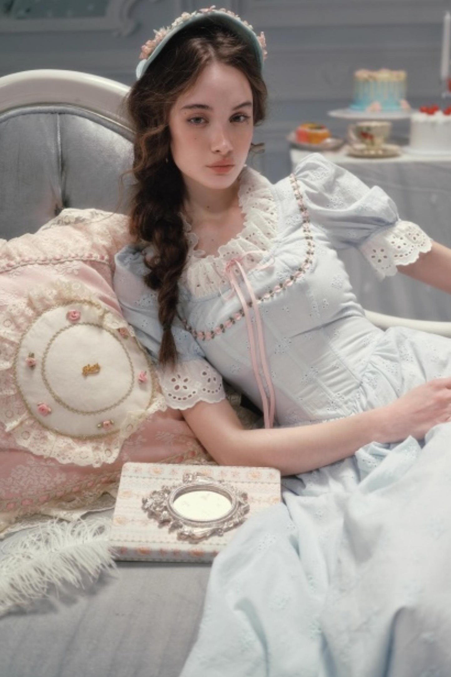 Lacemade Sweet Lace Cushion