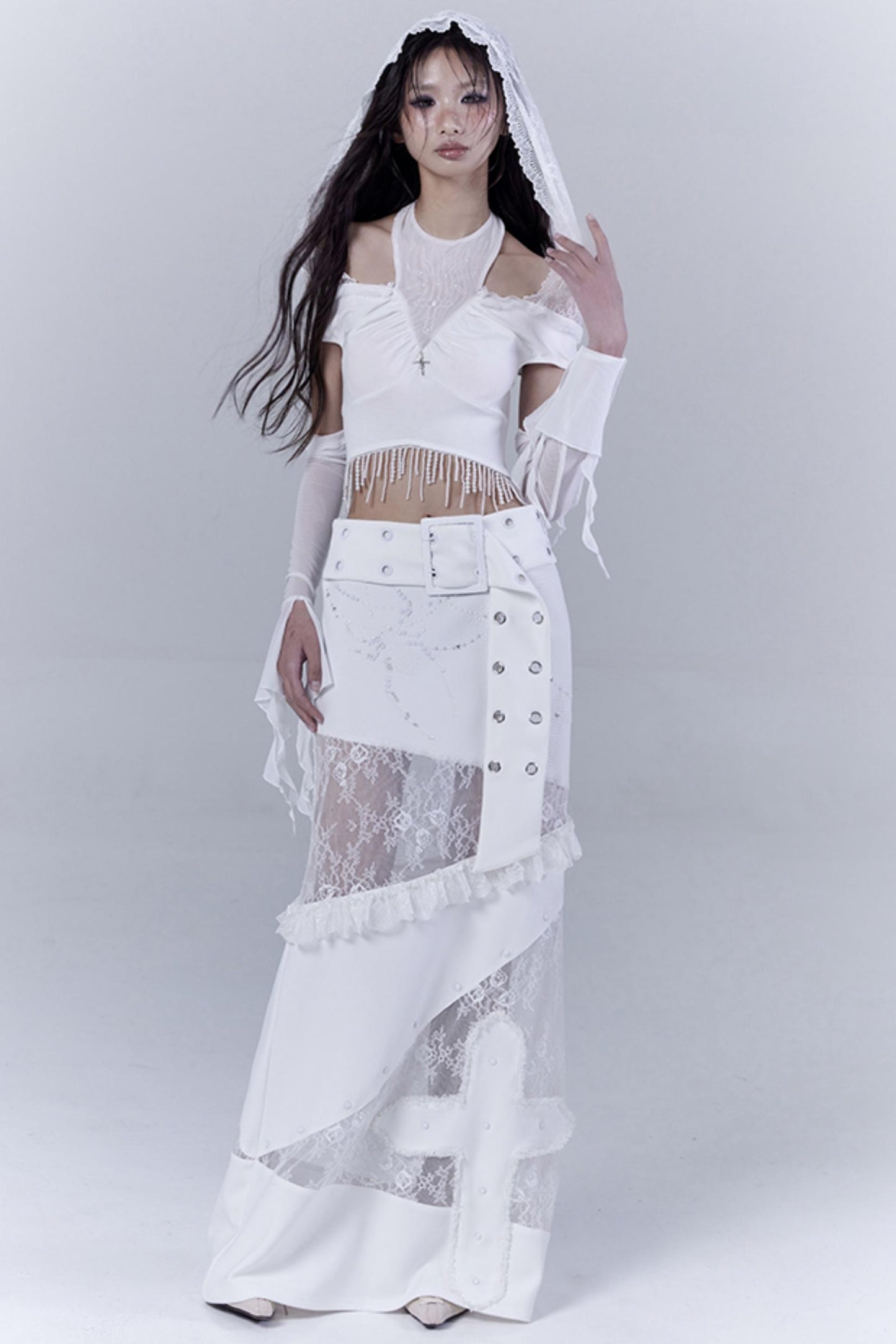 Fatal Elegance Lace-Trimmed Low-Waist Skirt