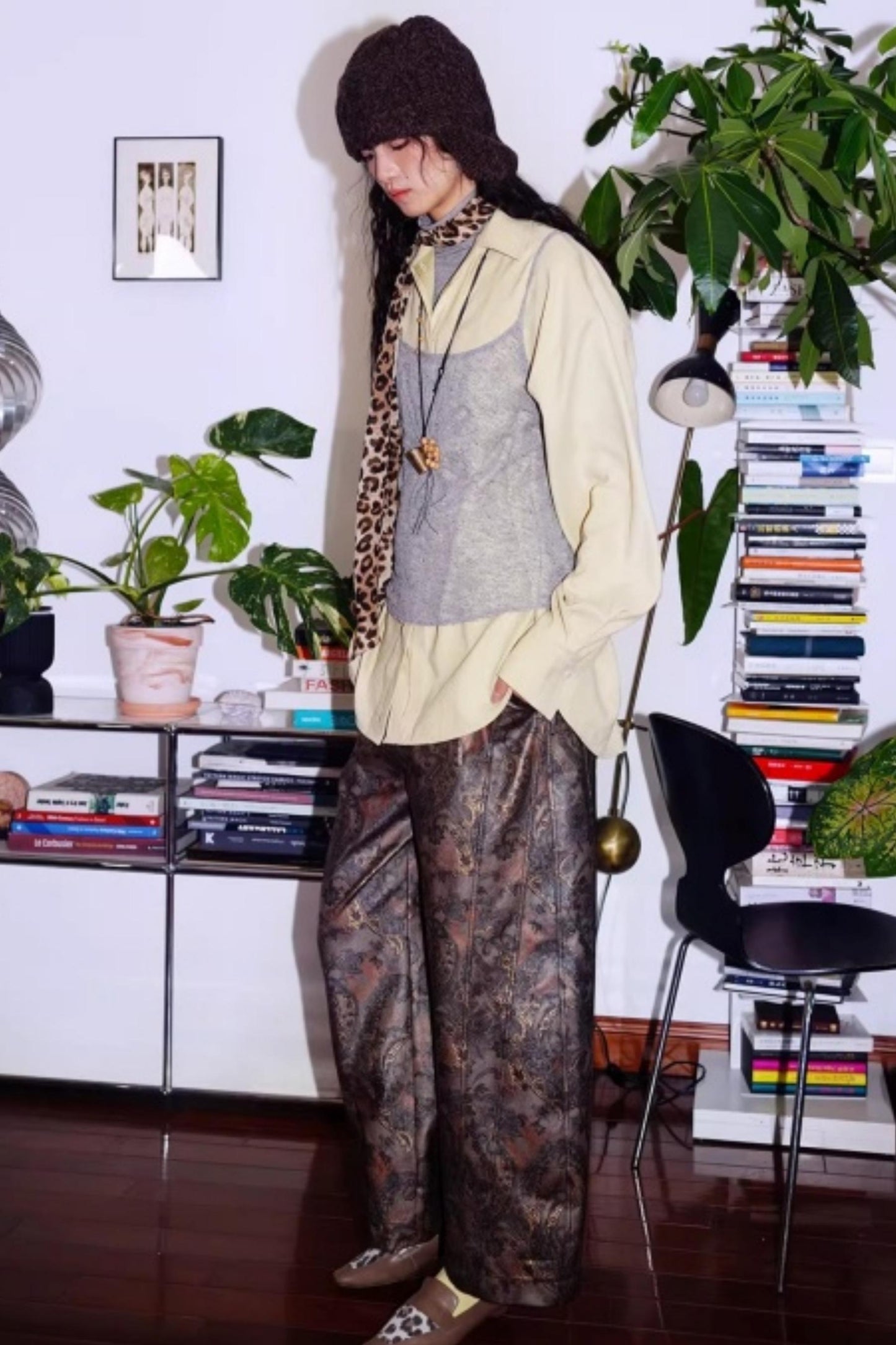 Solid Color Embroidery Vest Top