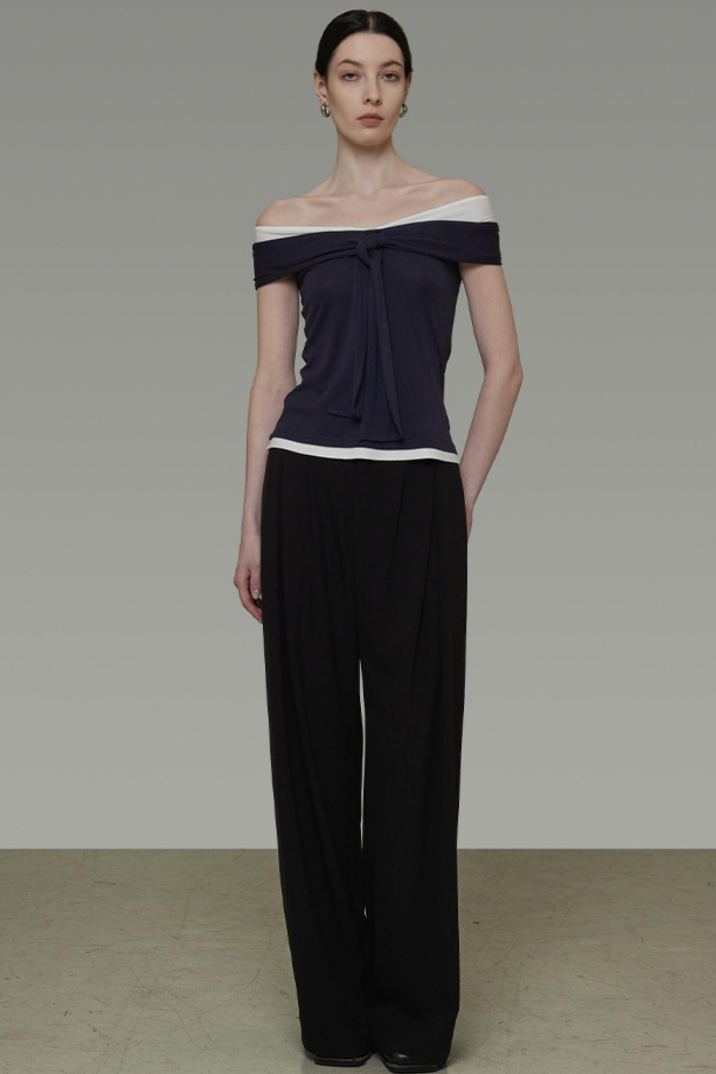 Sleek Summer One-Shoulder Top