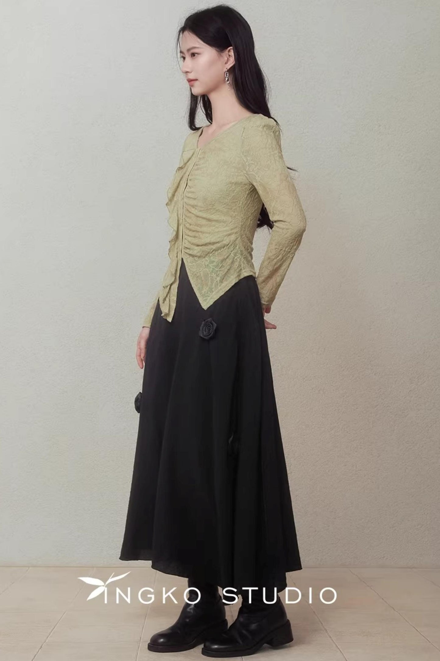 Night Black Floral Skirt