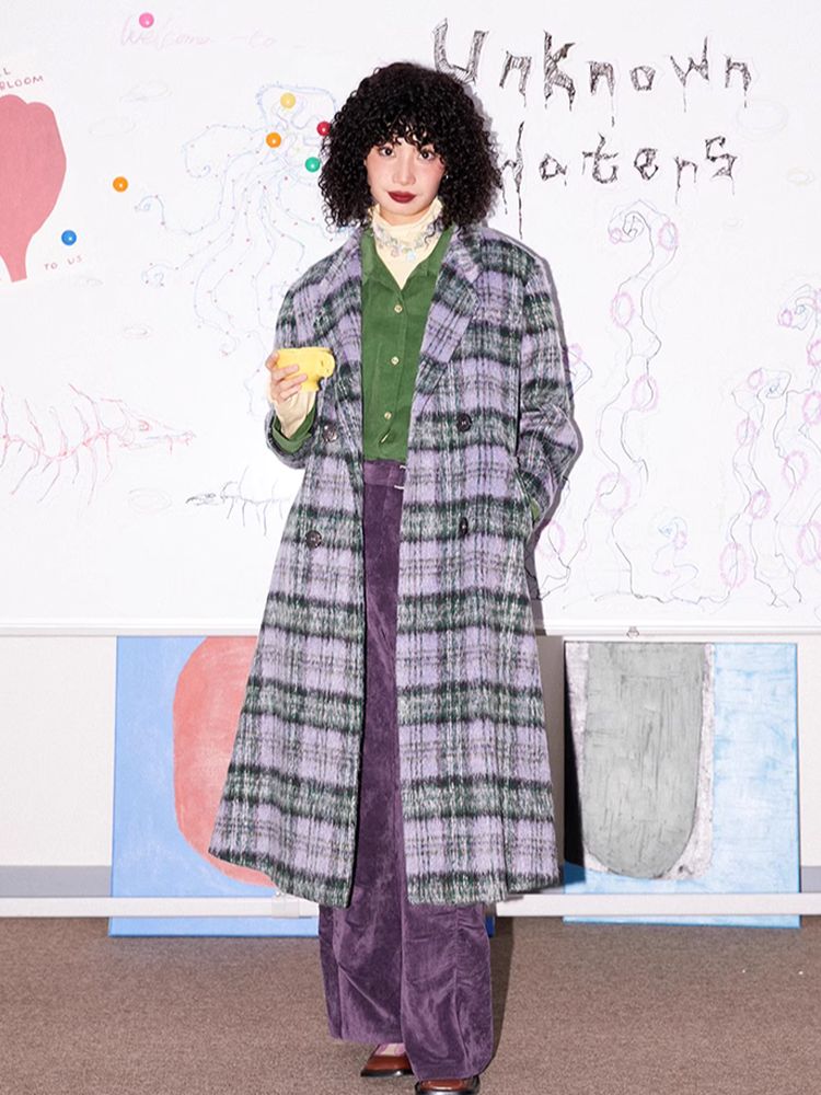 Loose long wool plaid coat