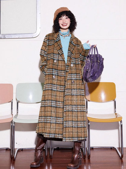 Loose long wool plaid coat