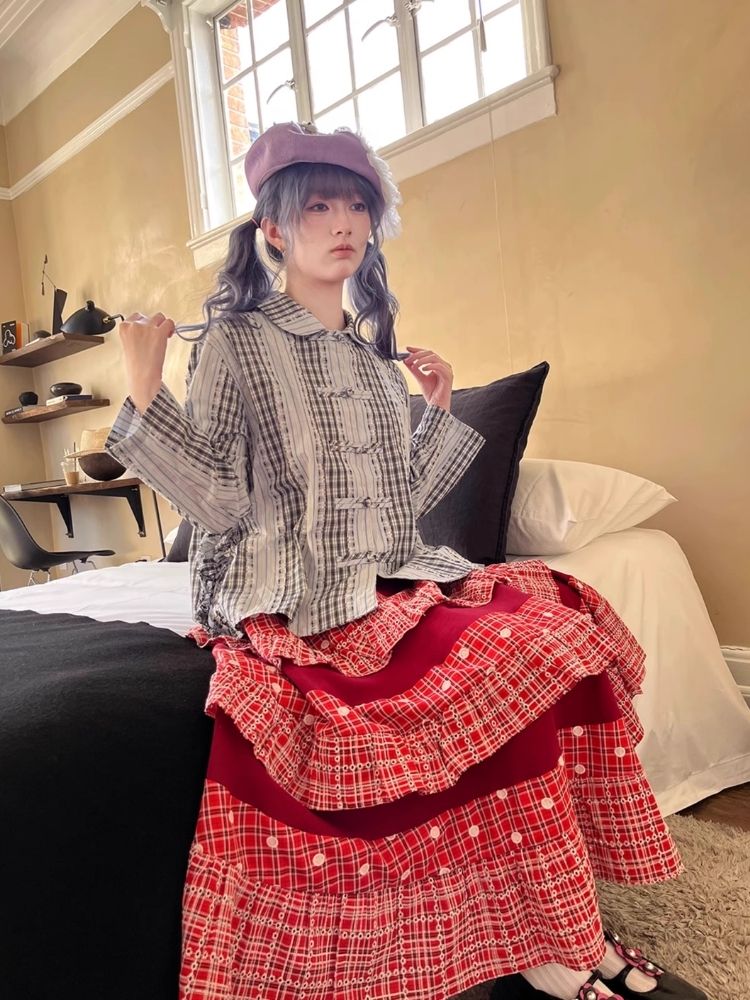 Red embroidery patchwork plaid hem half skirt