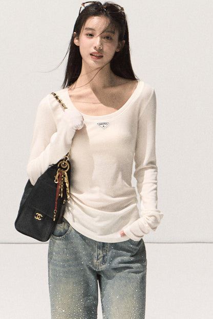 Skin Emotion Long-Sleeved Knitted Sweater
