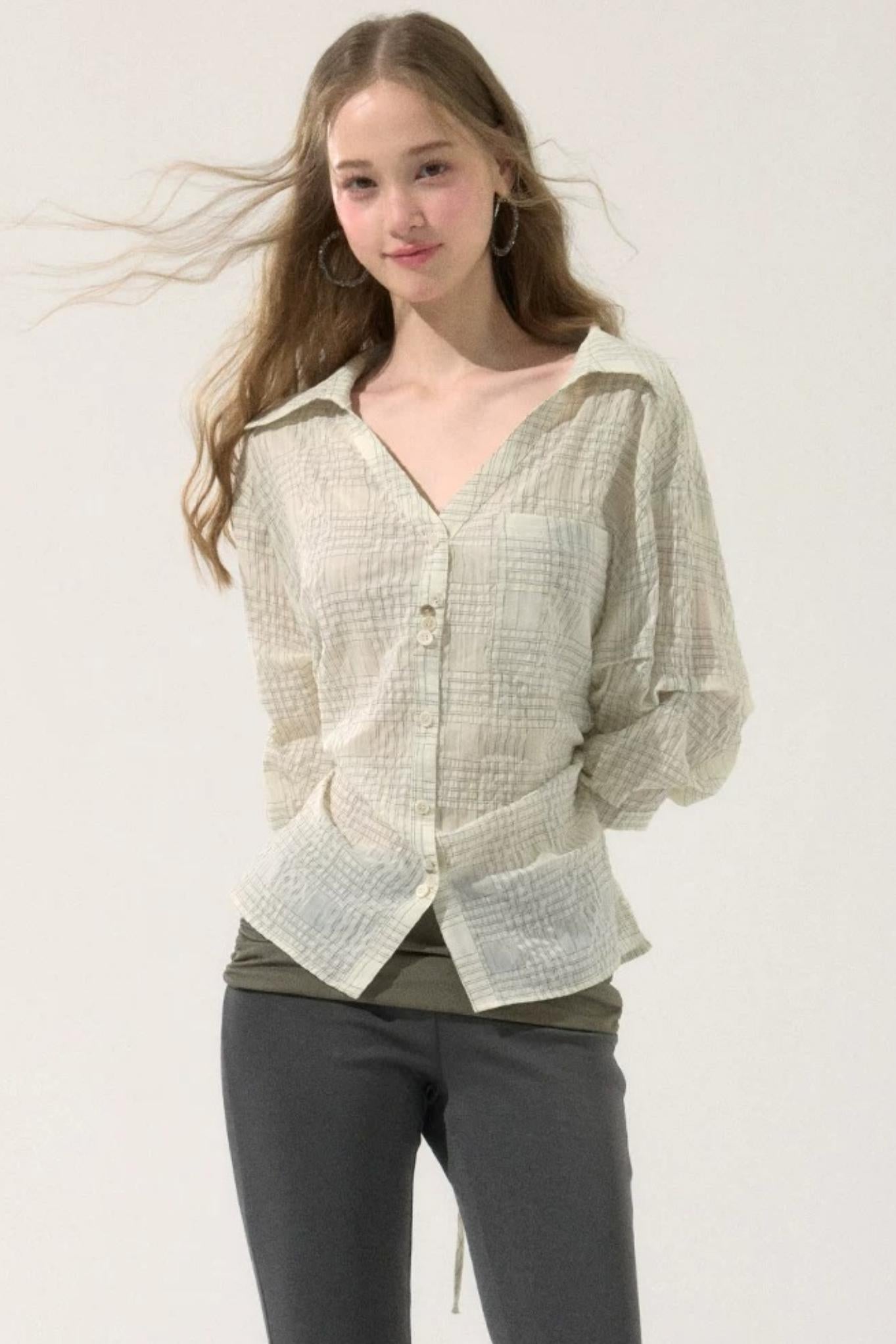 Sweet Plaid Mid-Sleeve Blouse