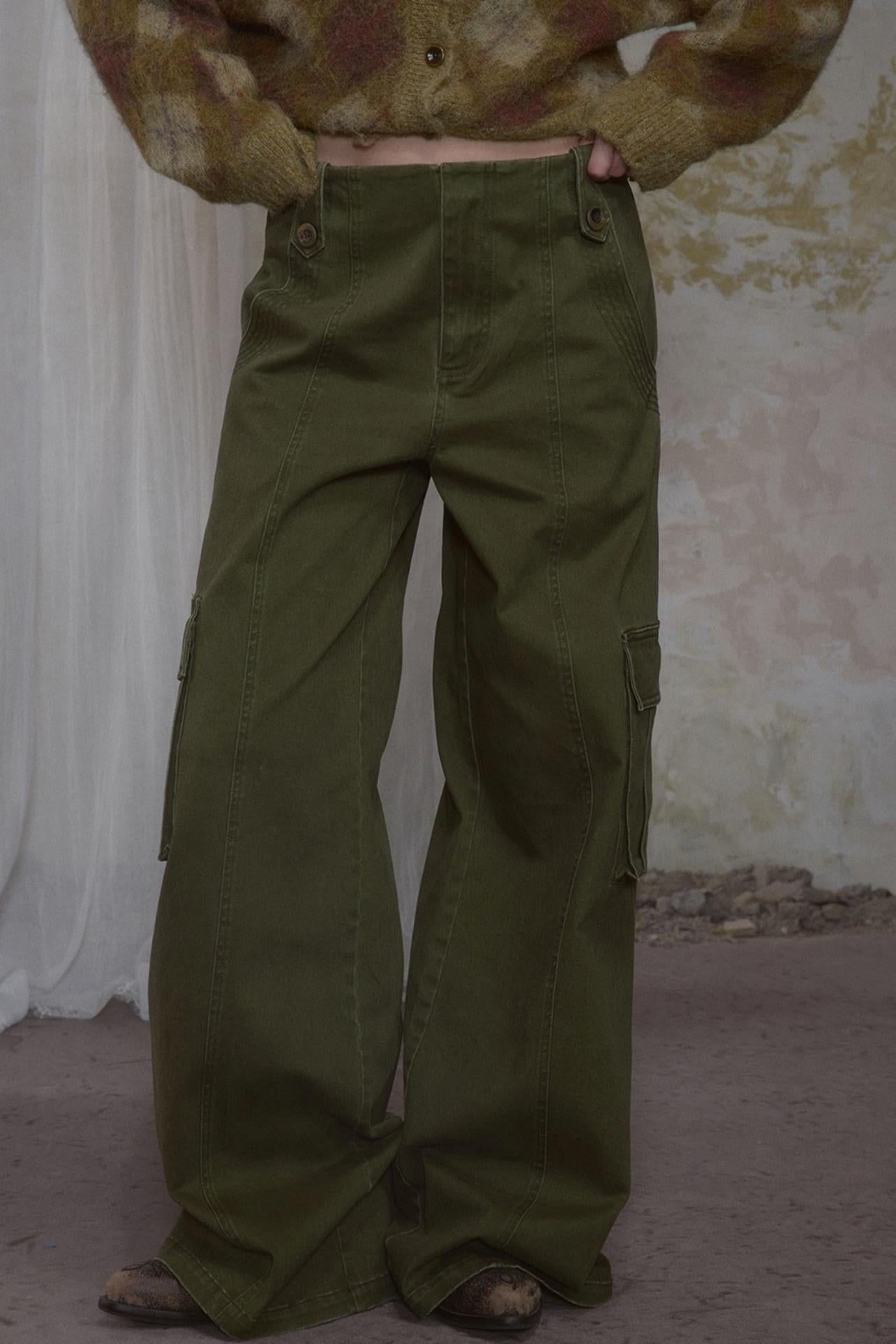 Cool Military Green Cargo Jeans