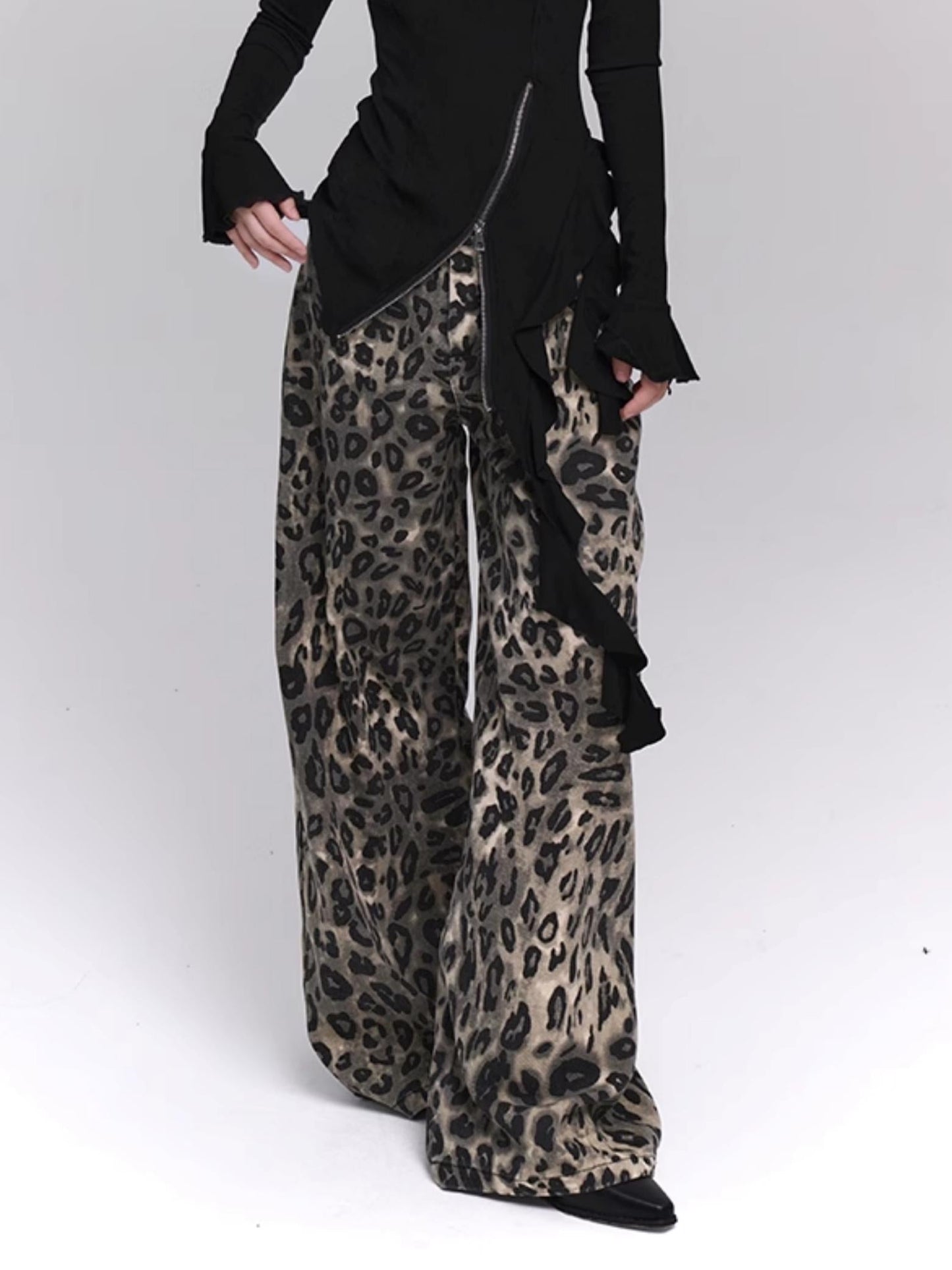 Leopard Print Wide-Leg Pants