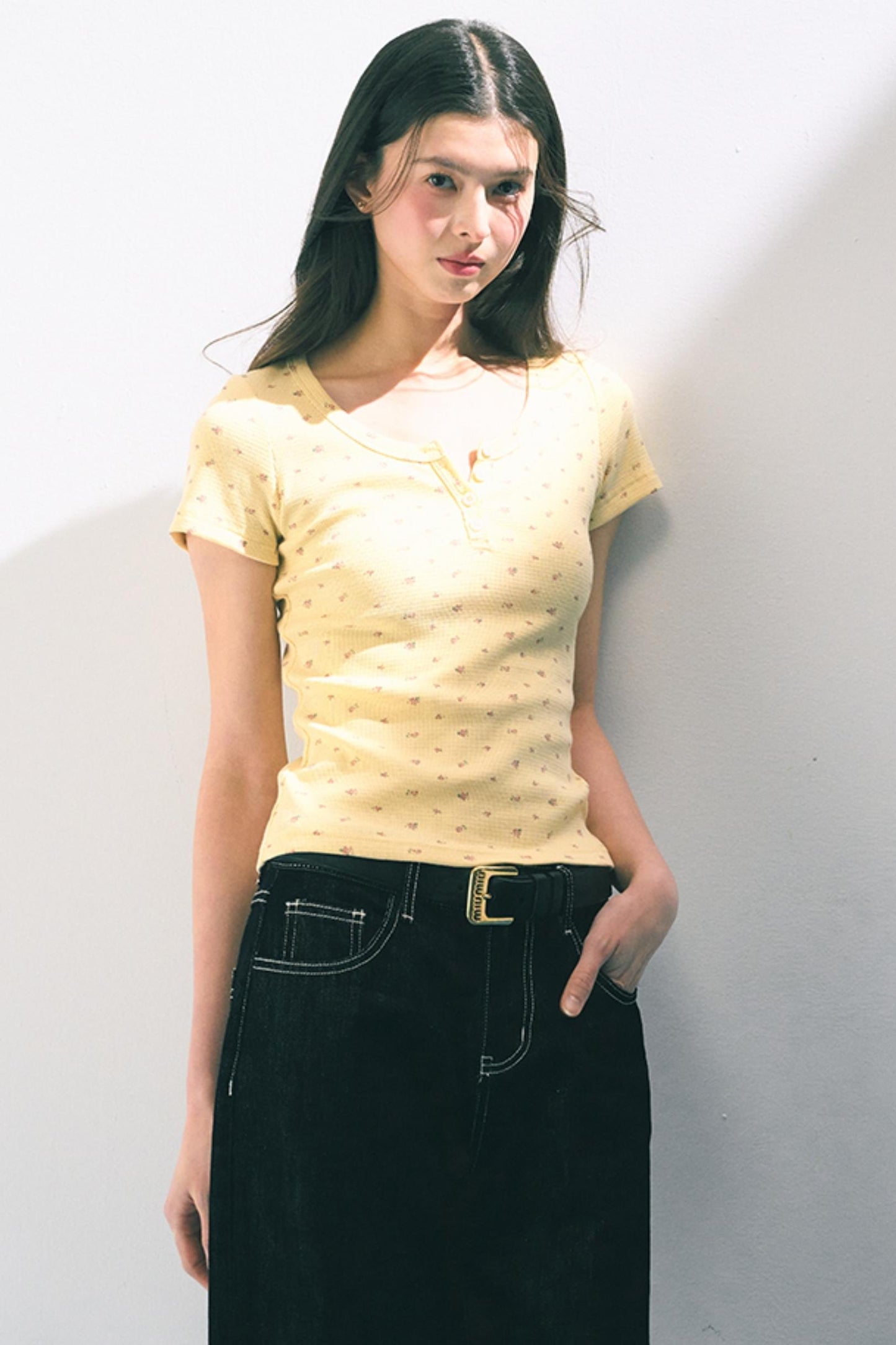 Floral Slim Fit Knit T-Shirt