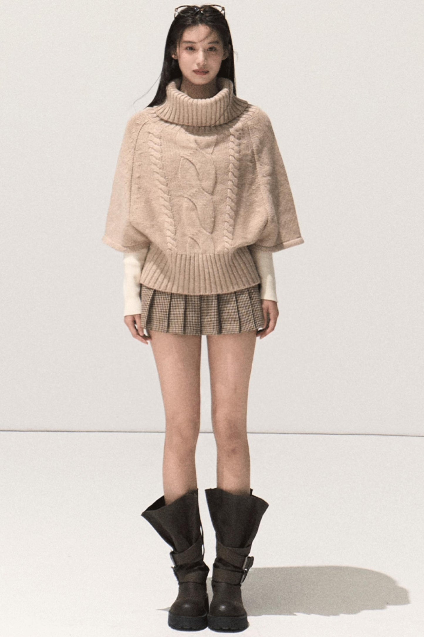 Moon Wool Twist Knit Cape Sweater Set-Up
