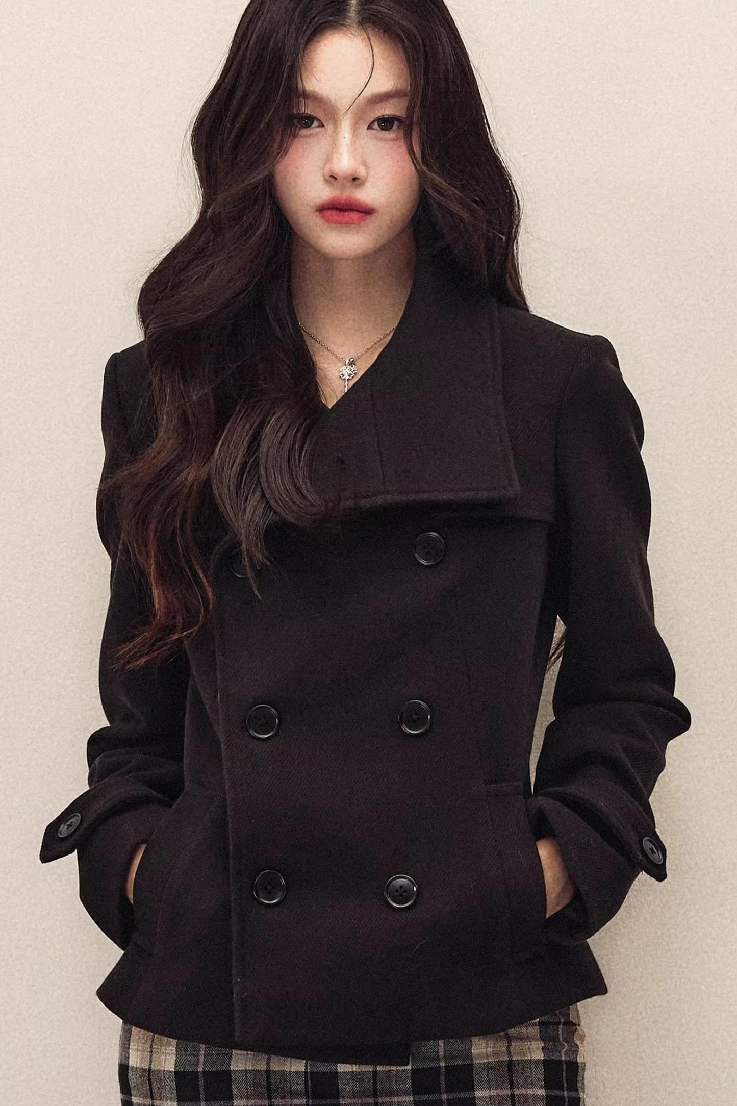 Double-Breasted Woolen Coat Set-Up