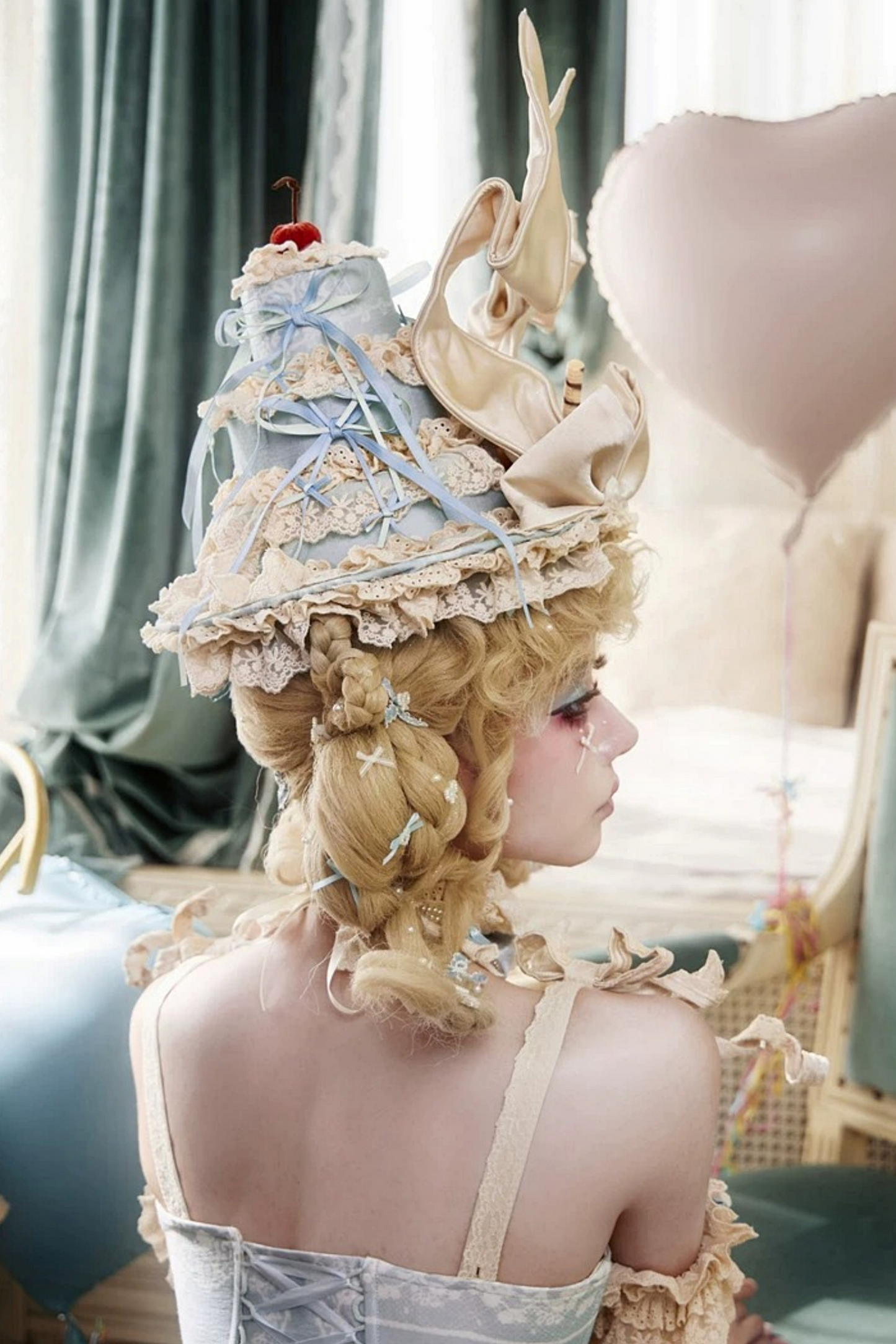 Chapeau crème vintage rococo